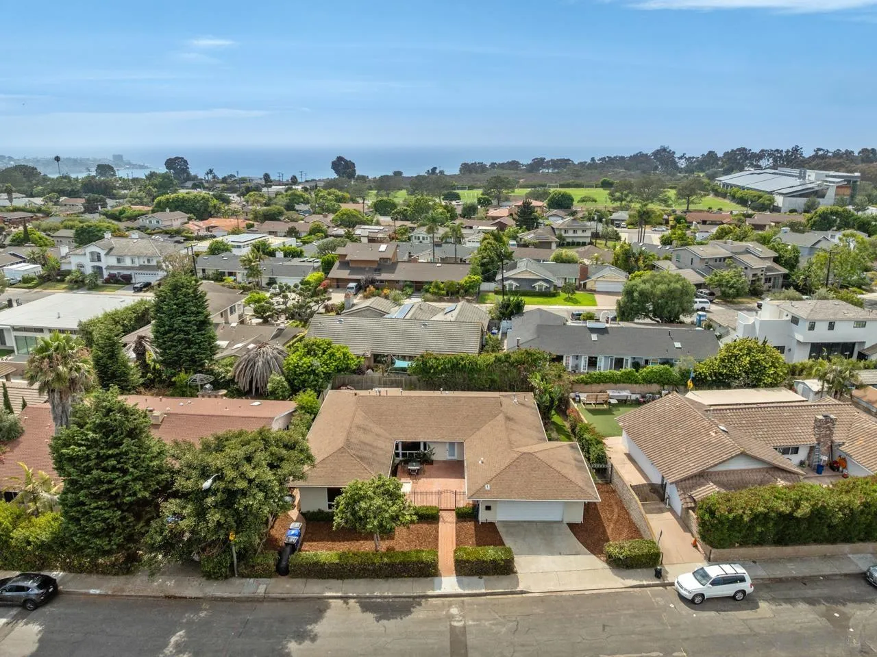 8874 La Jolla Scenic Dr N