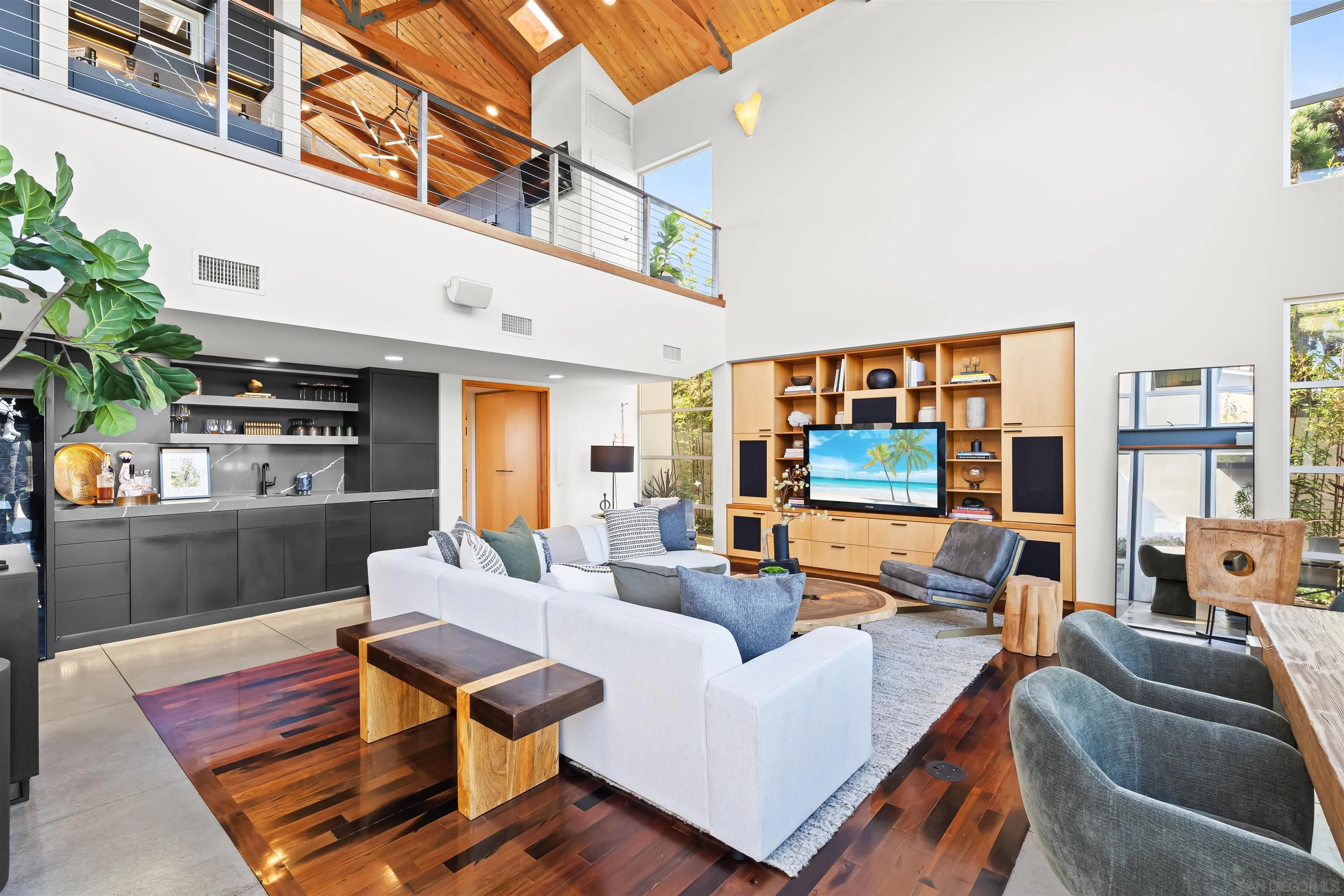 5259 Pacifica Dr