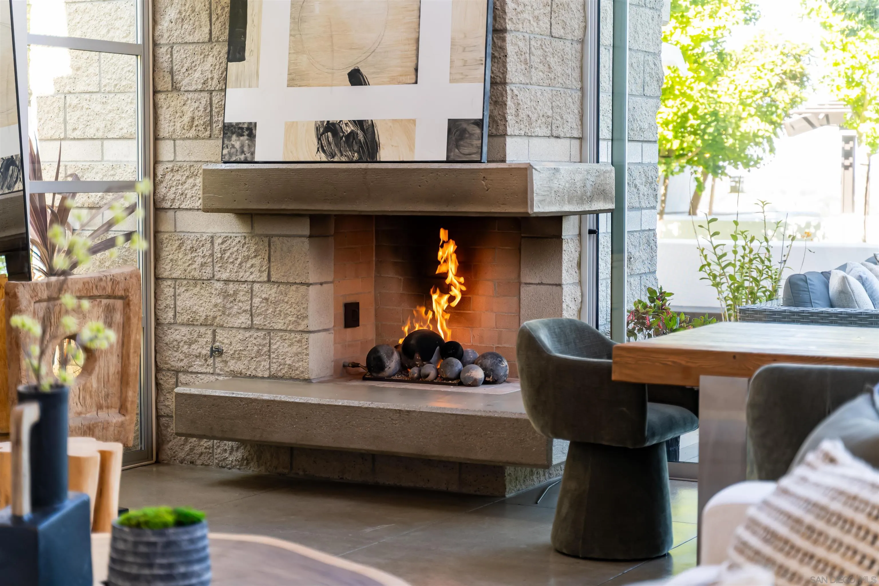 5259 Pacifica Dr