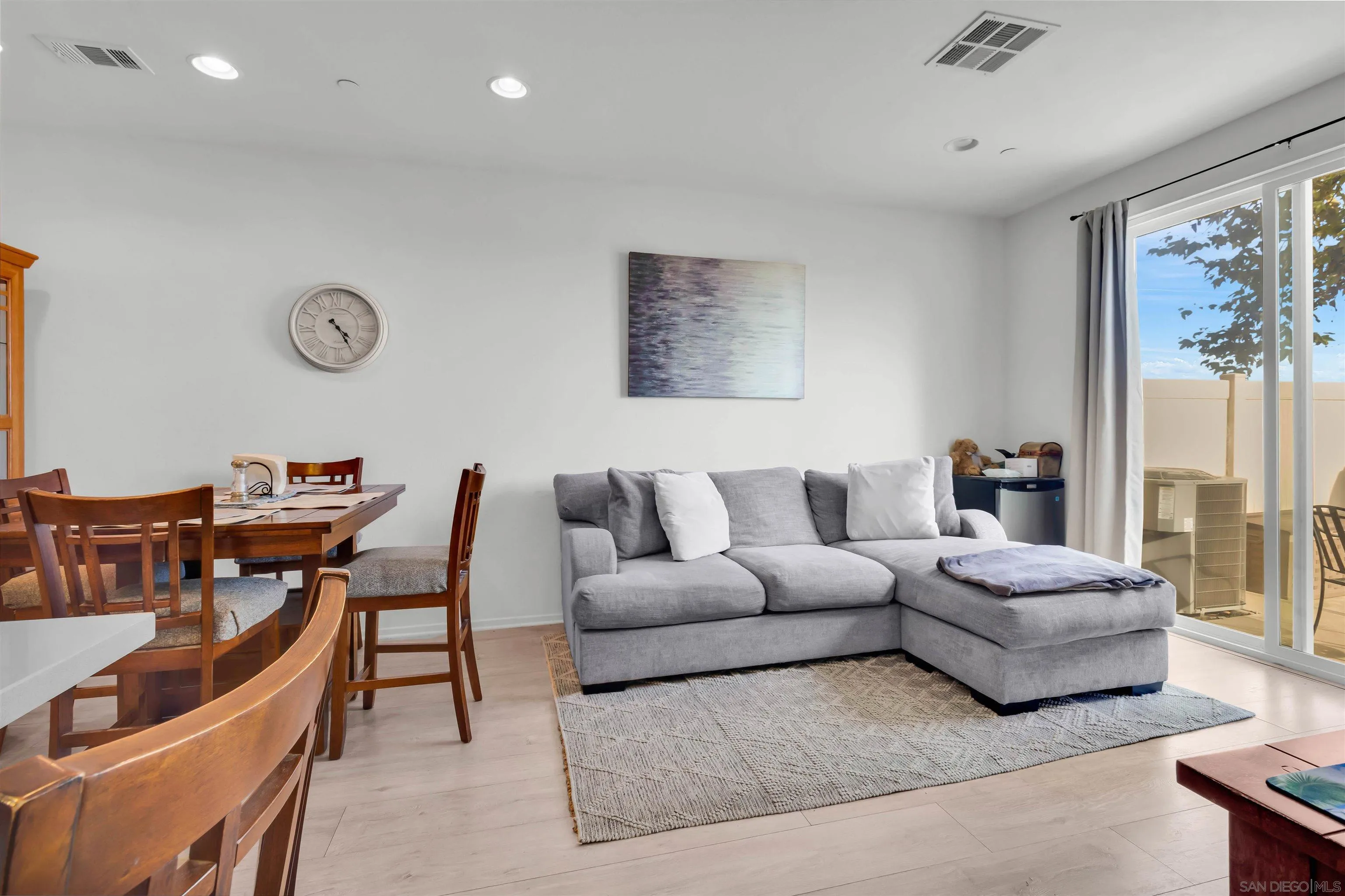 5515 San Roberto