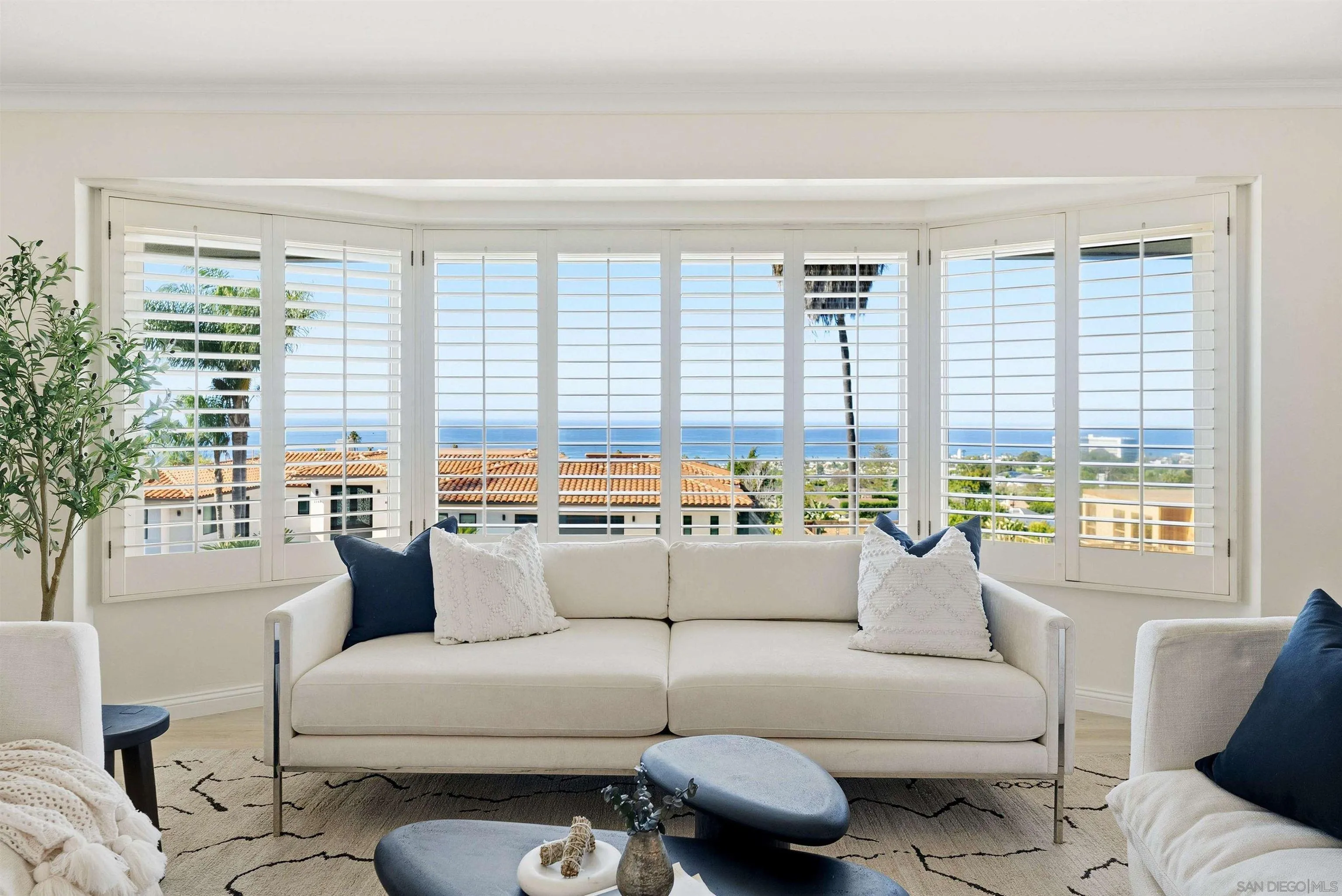 1177 Muirlands Vista Way