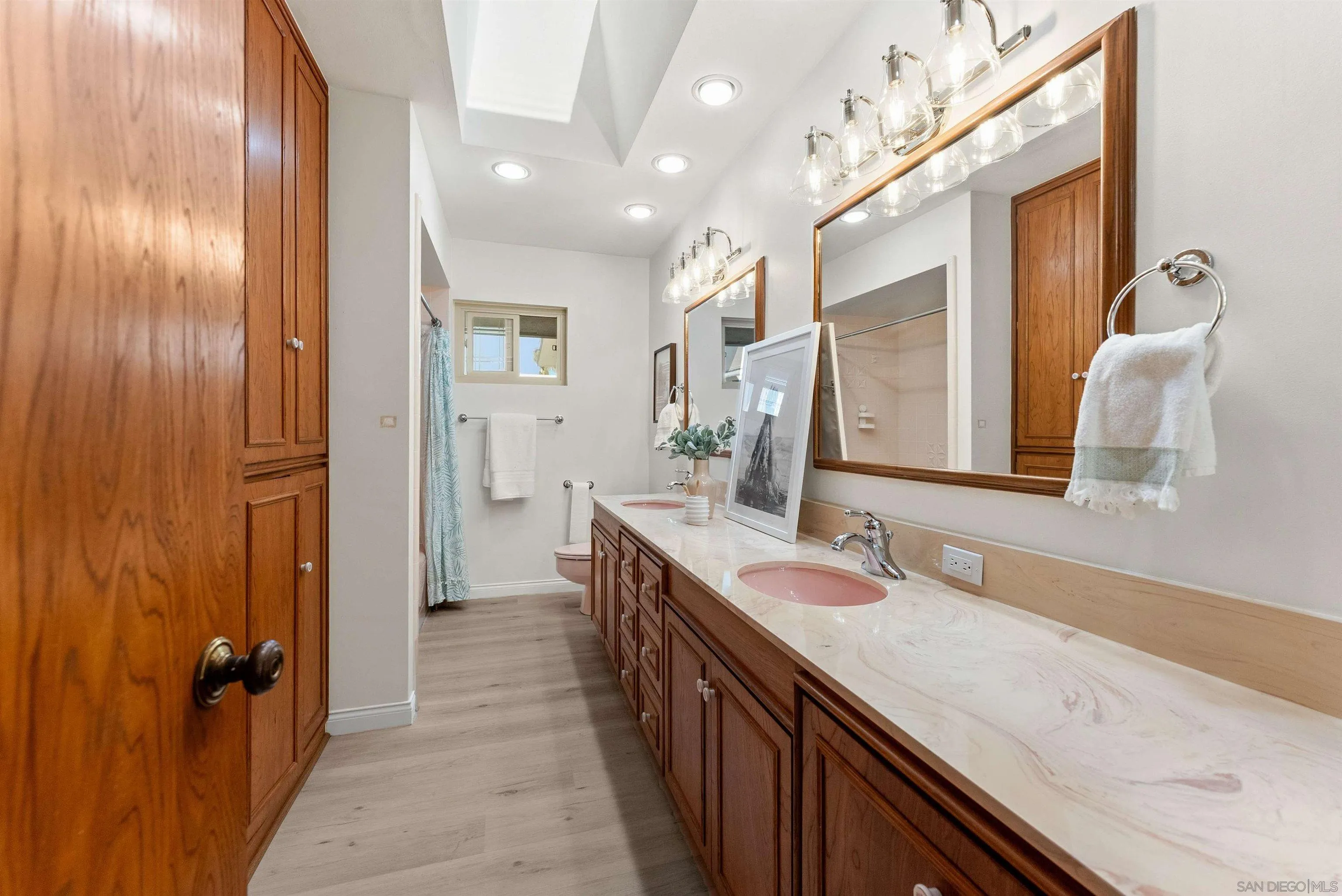 1177 Muirlands Vista Way