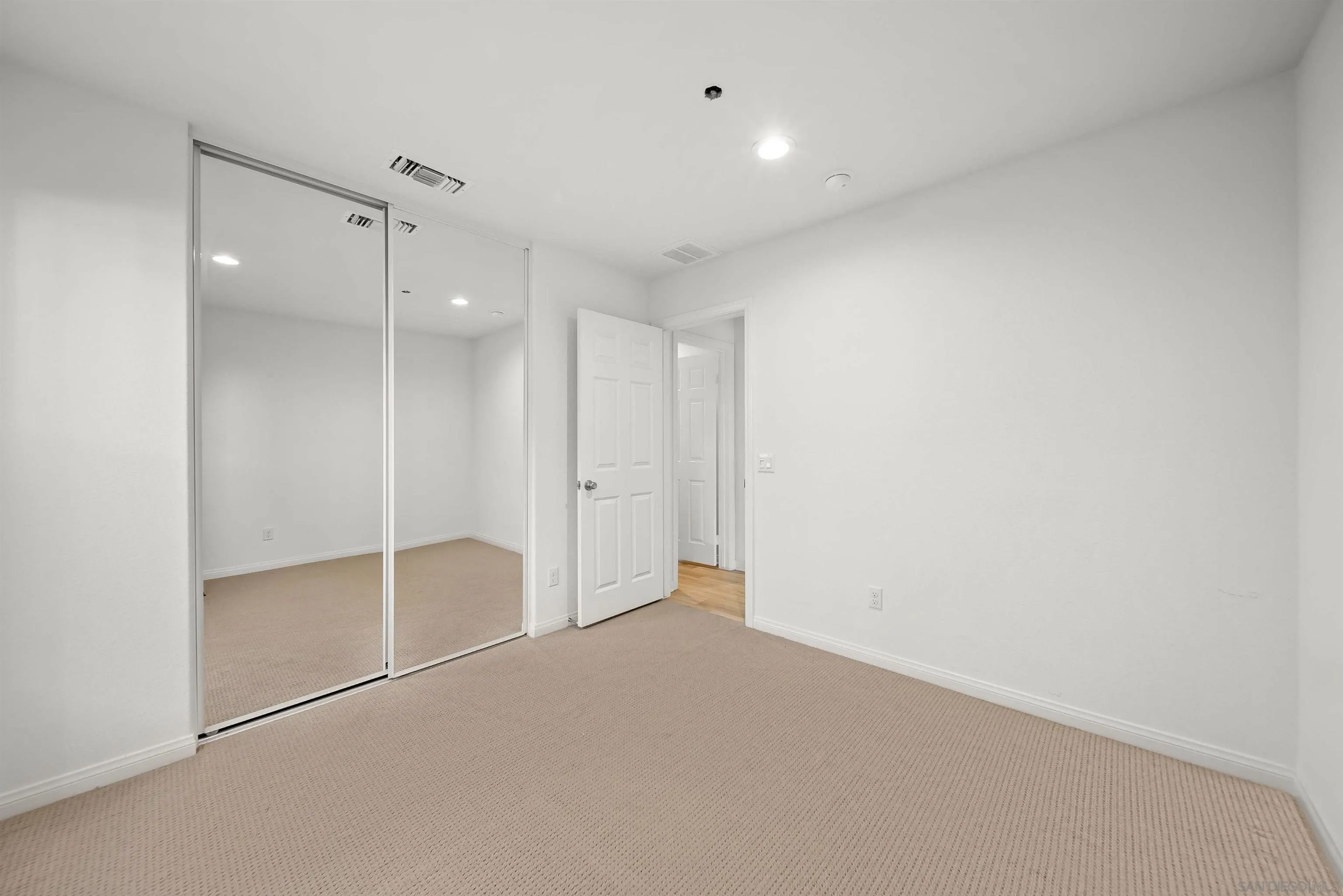 20075 Sanquinella Cir