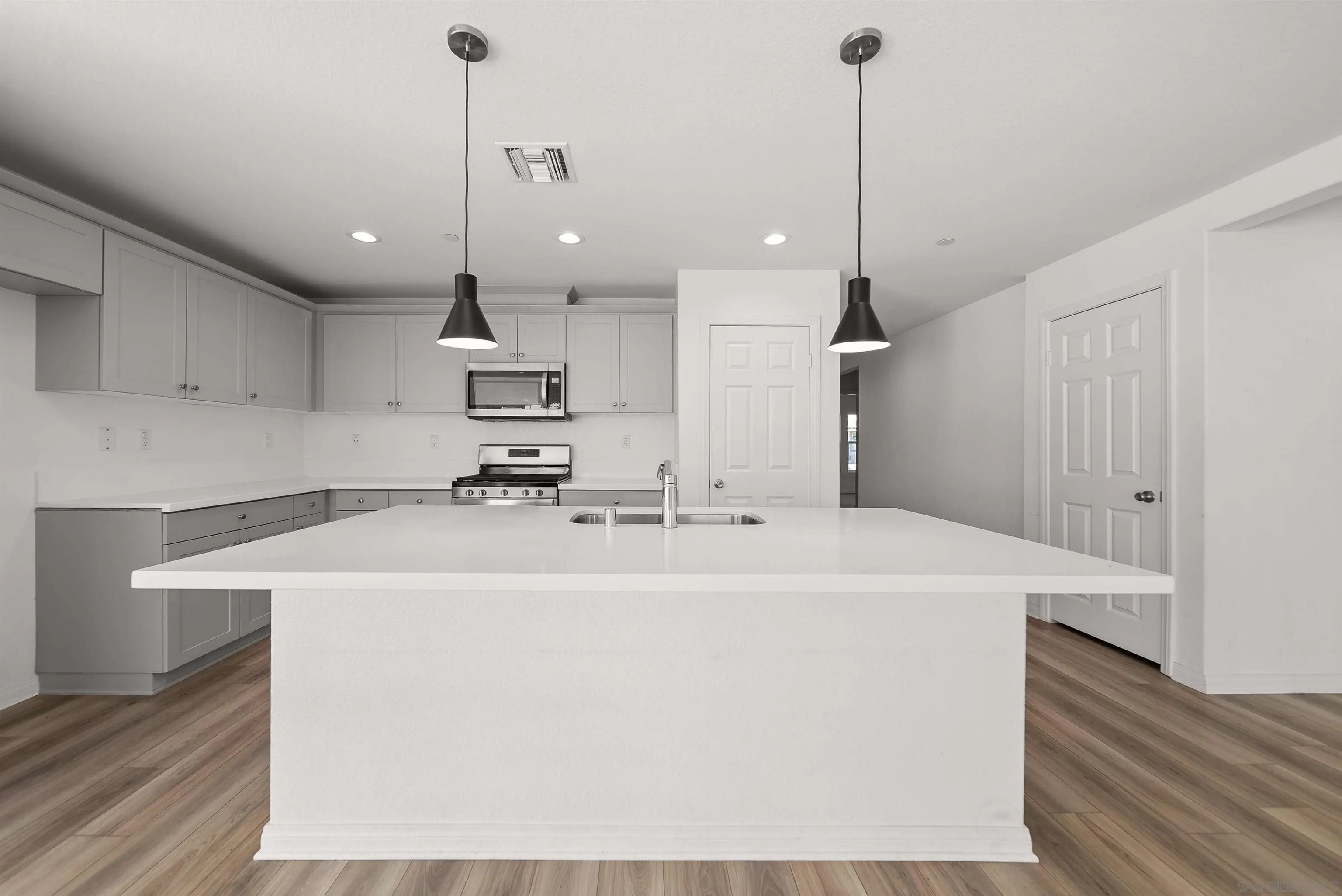 20075 Sanquinella Cir