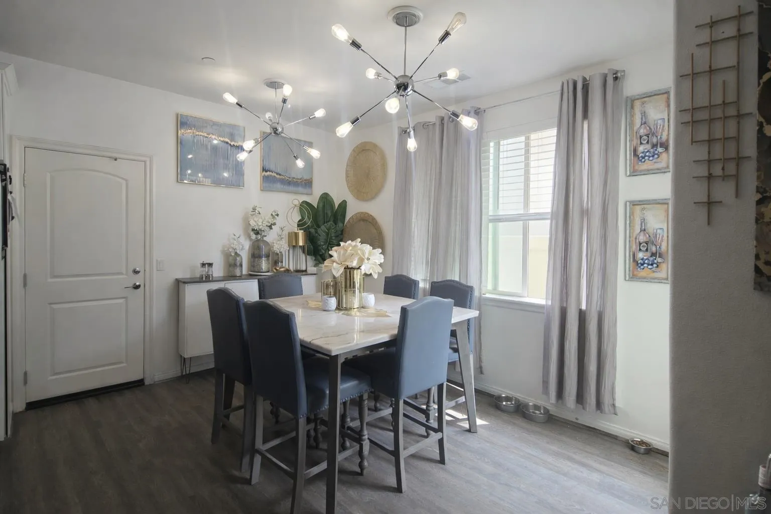 3162 E Painted Crescent