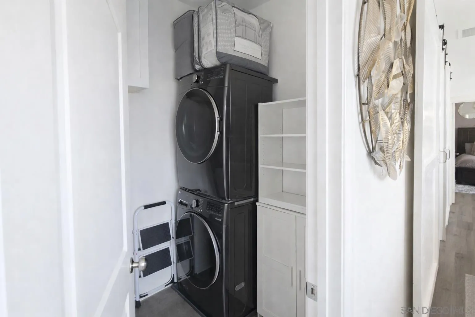 3162 E Painted Crescent