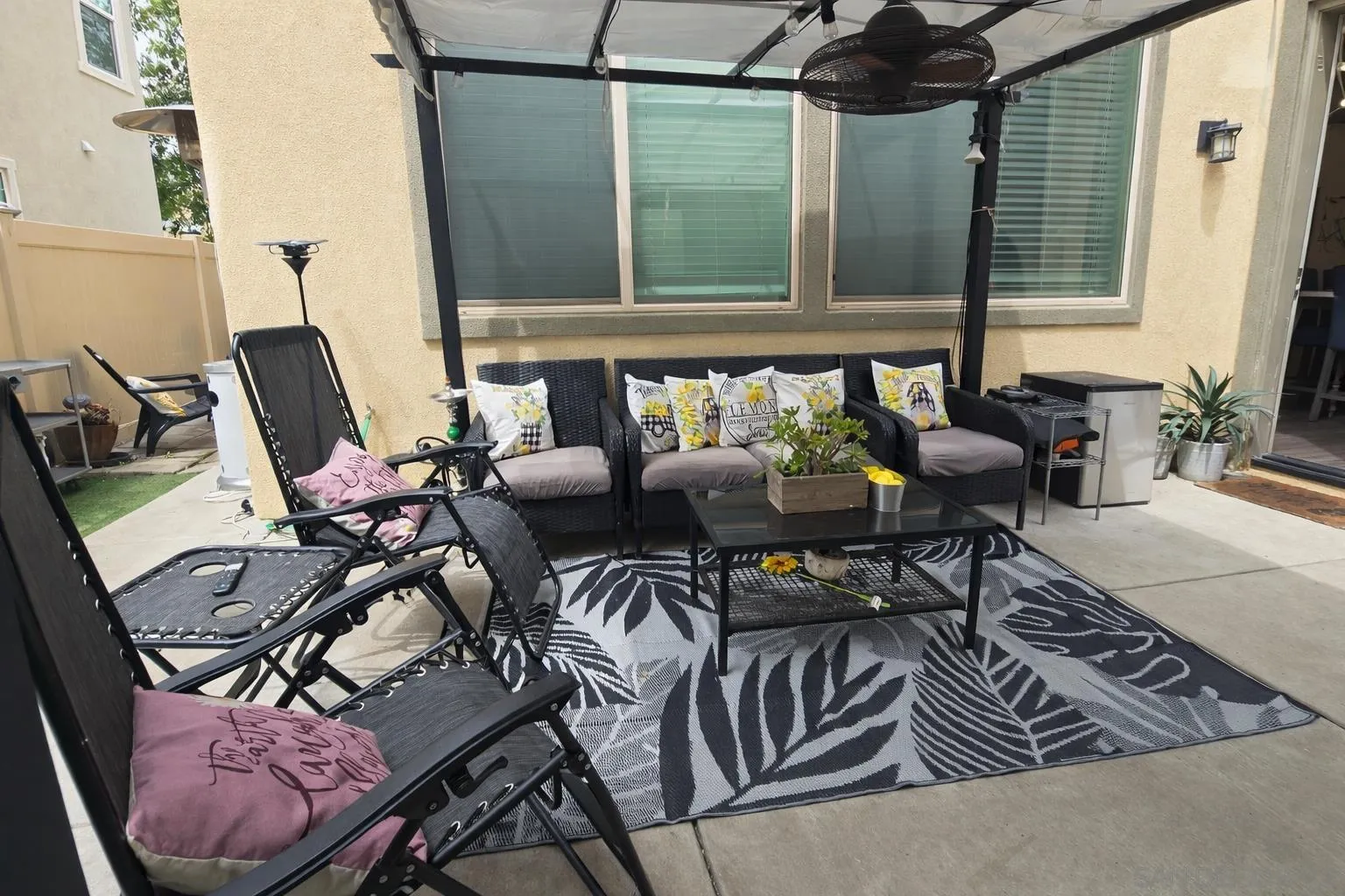 3162 E Painted Crescent