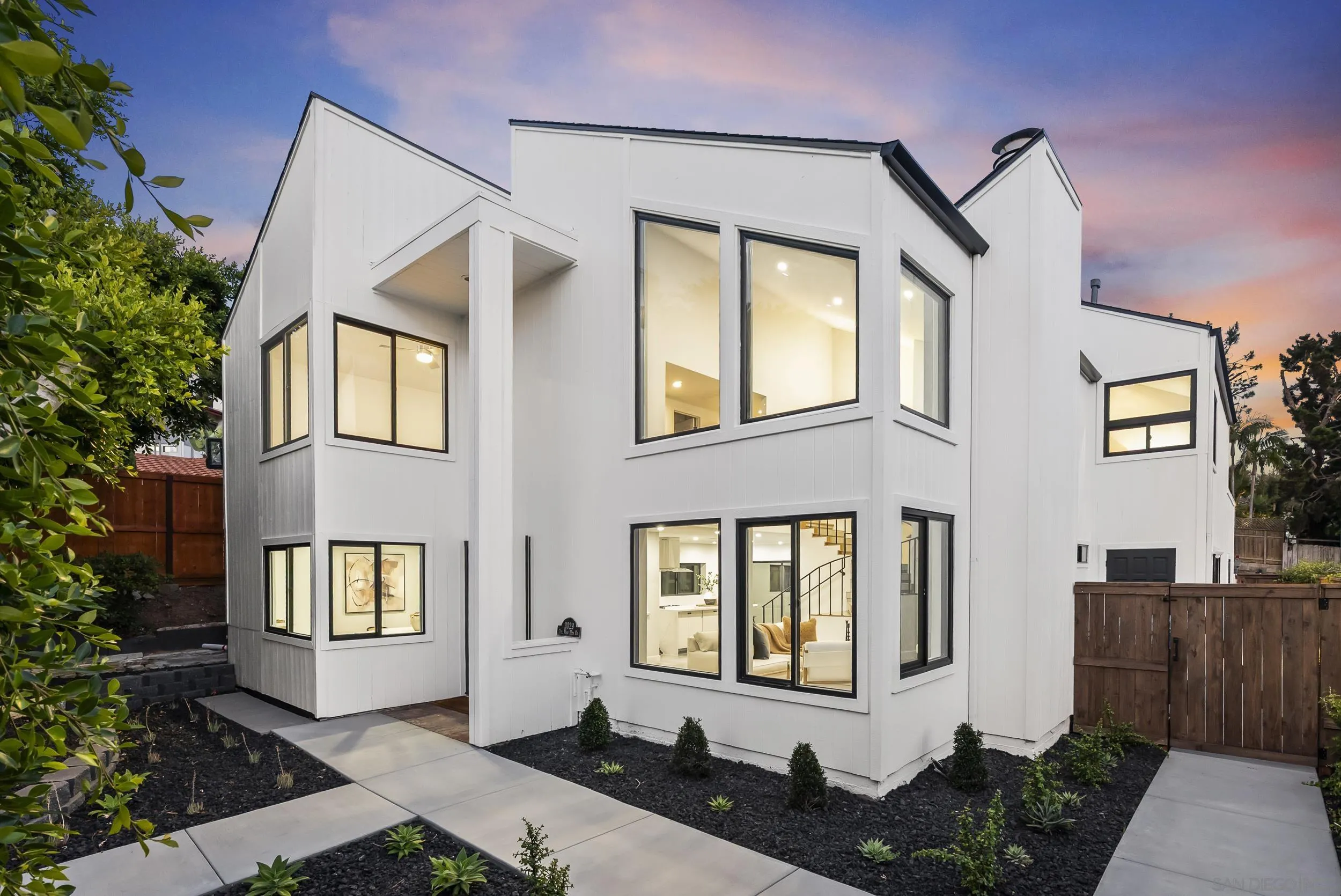2029 Del Mar Heights