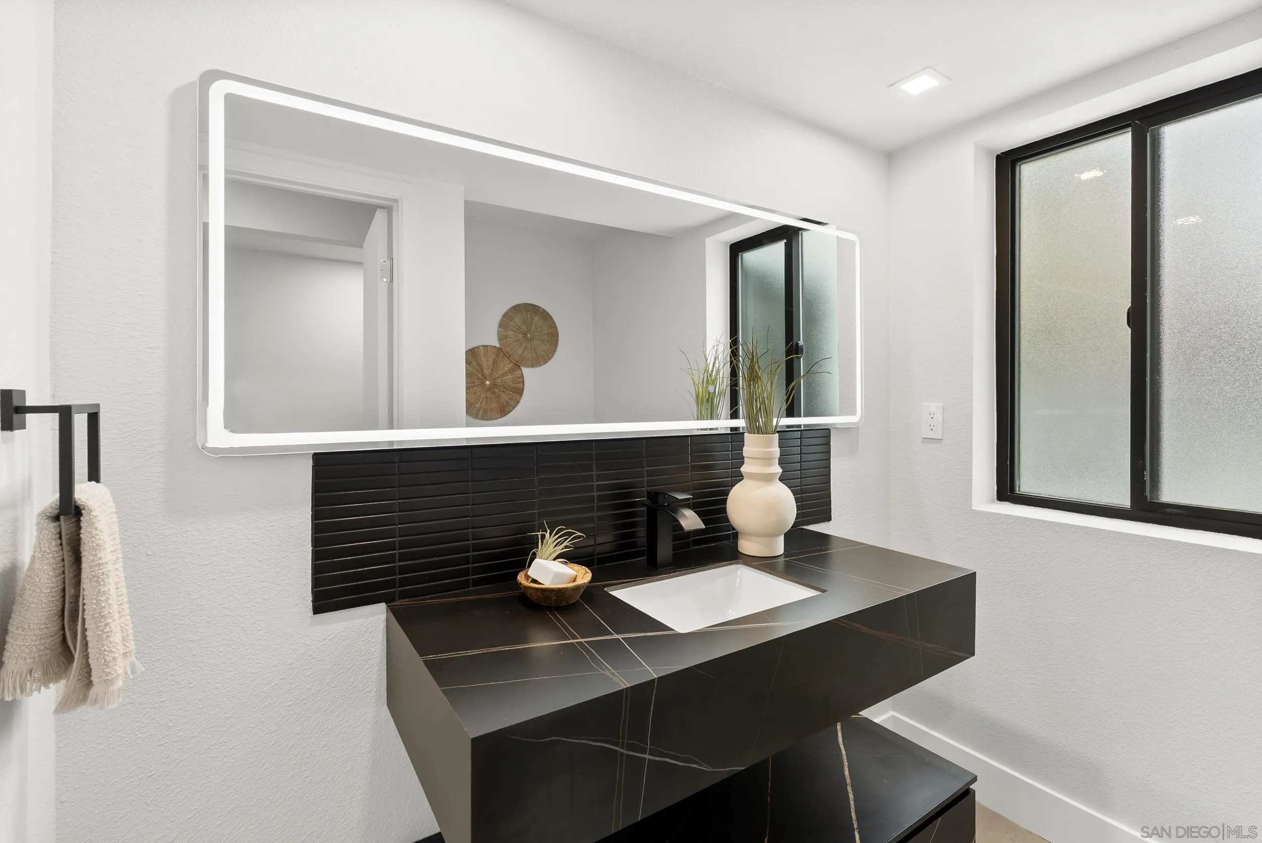 2029 Del Mar Heights