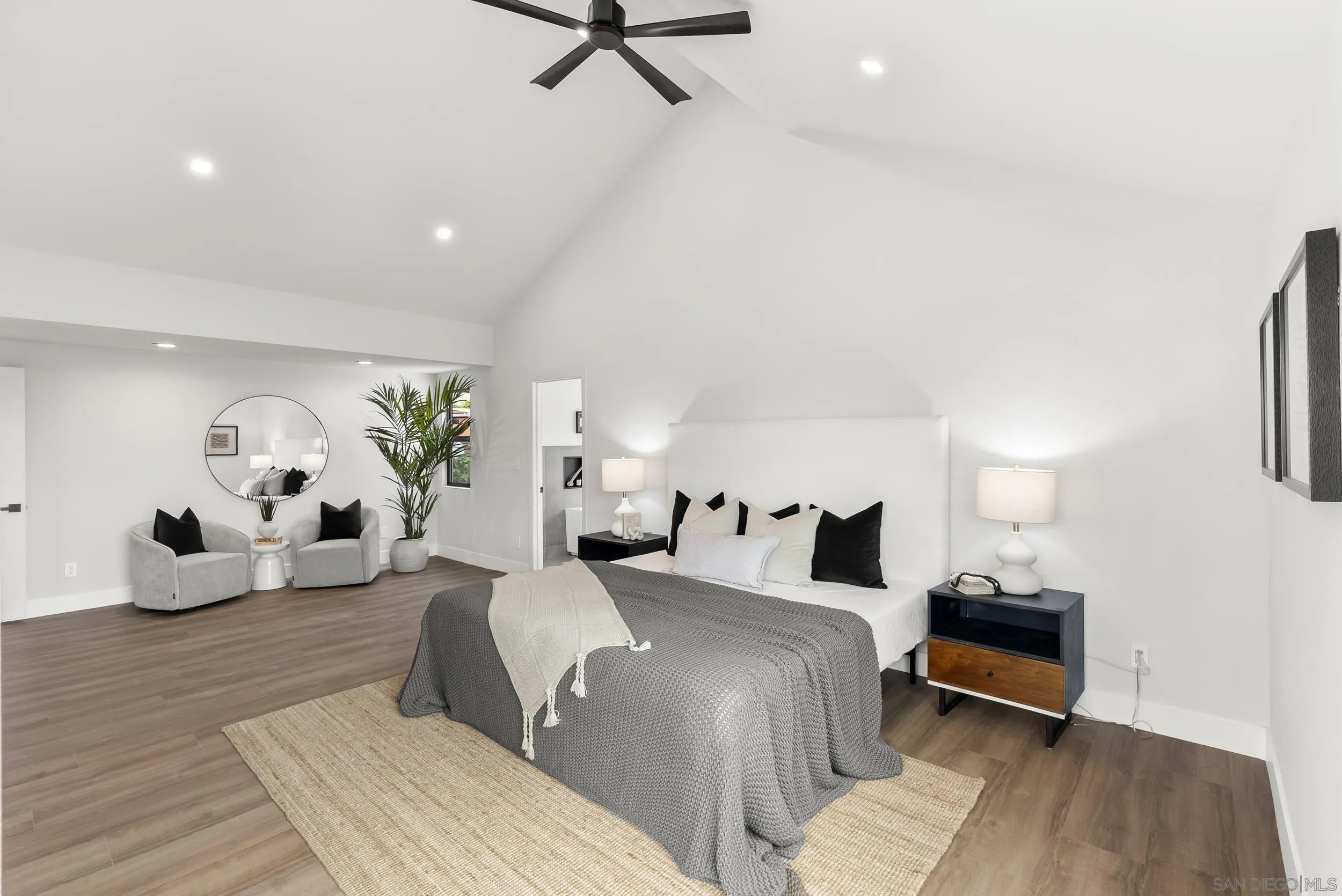 2029 Del Mar Heights