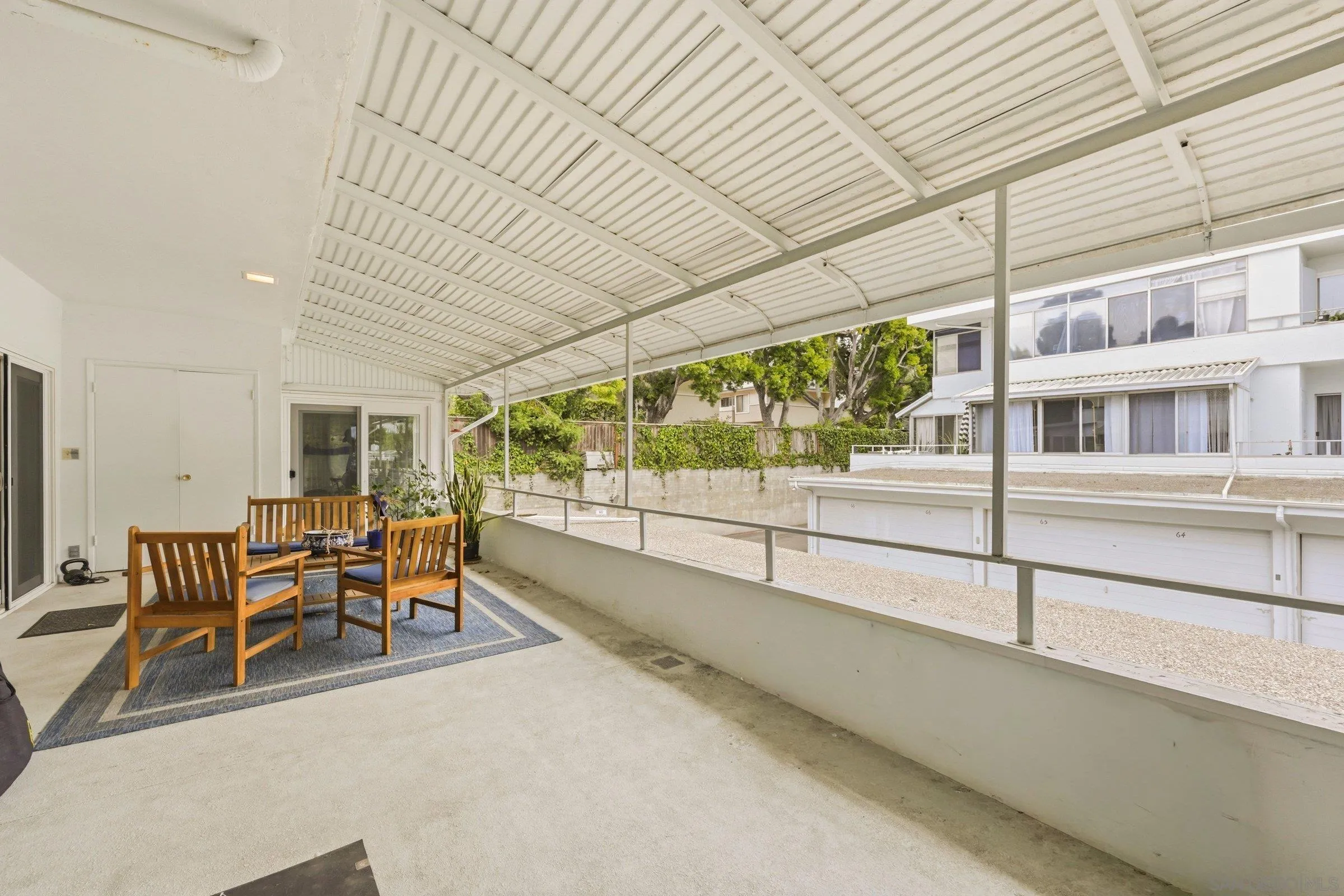 2364 Torrey Pines Rd. Unit 38