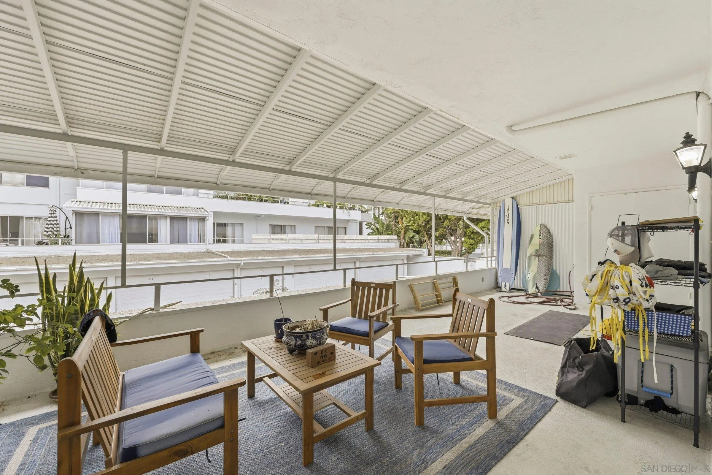 2364 Torrey Pines Rd. Unit 38