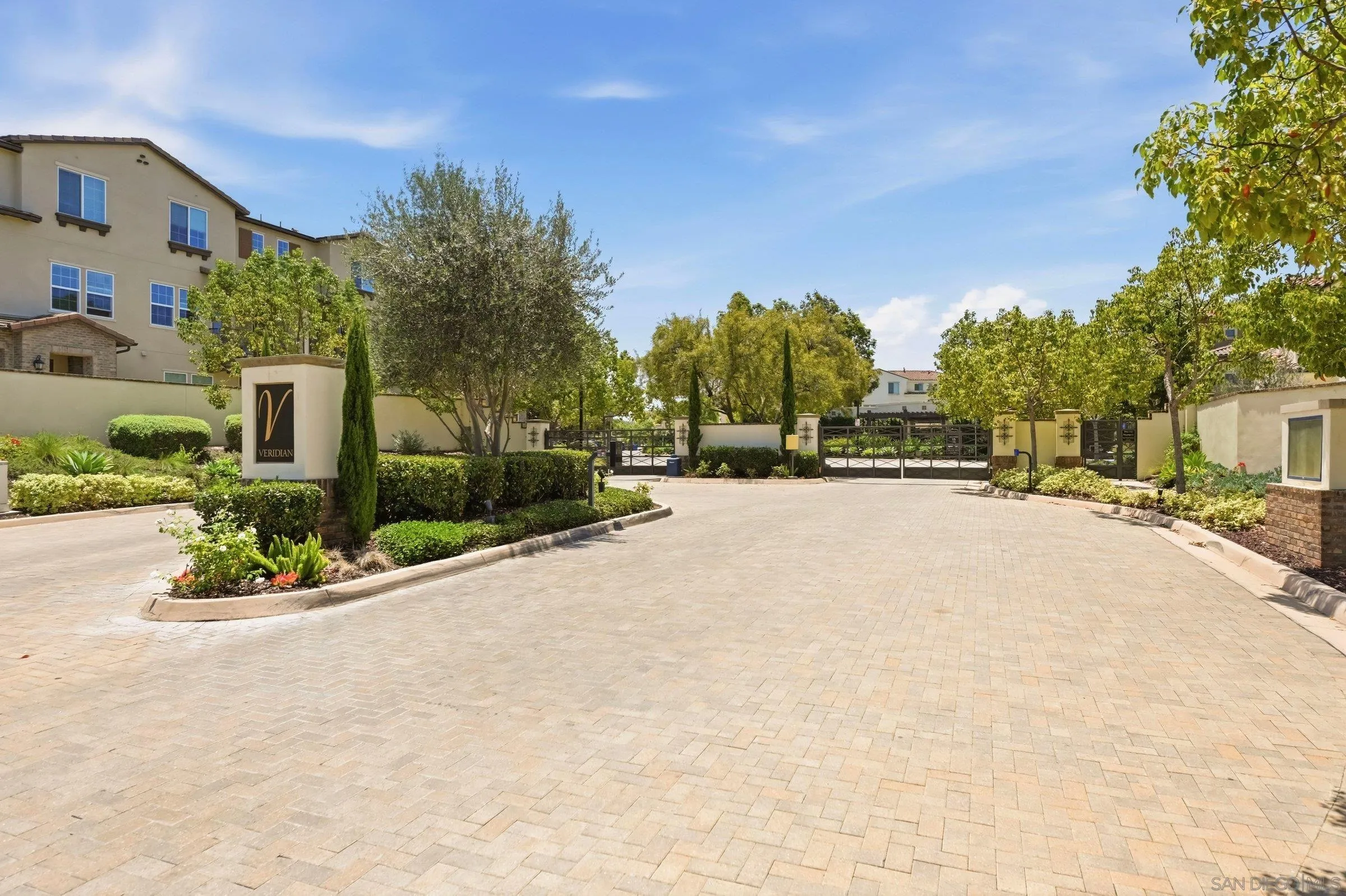 16467 Veridian Circle