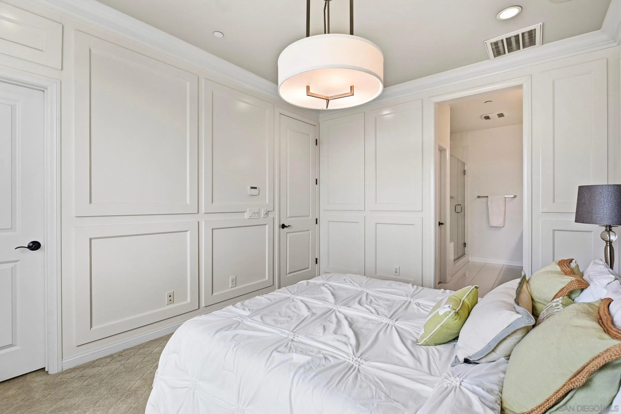 16467 Veridian Circle