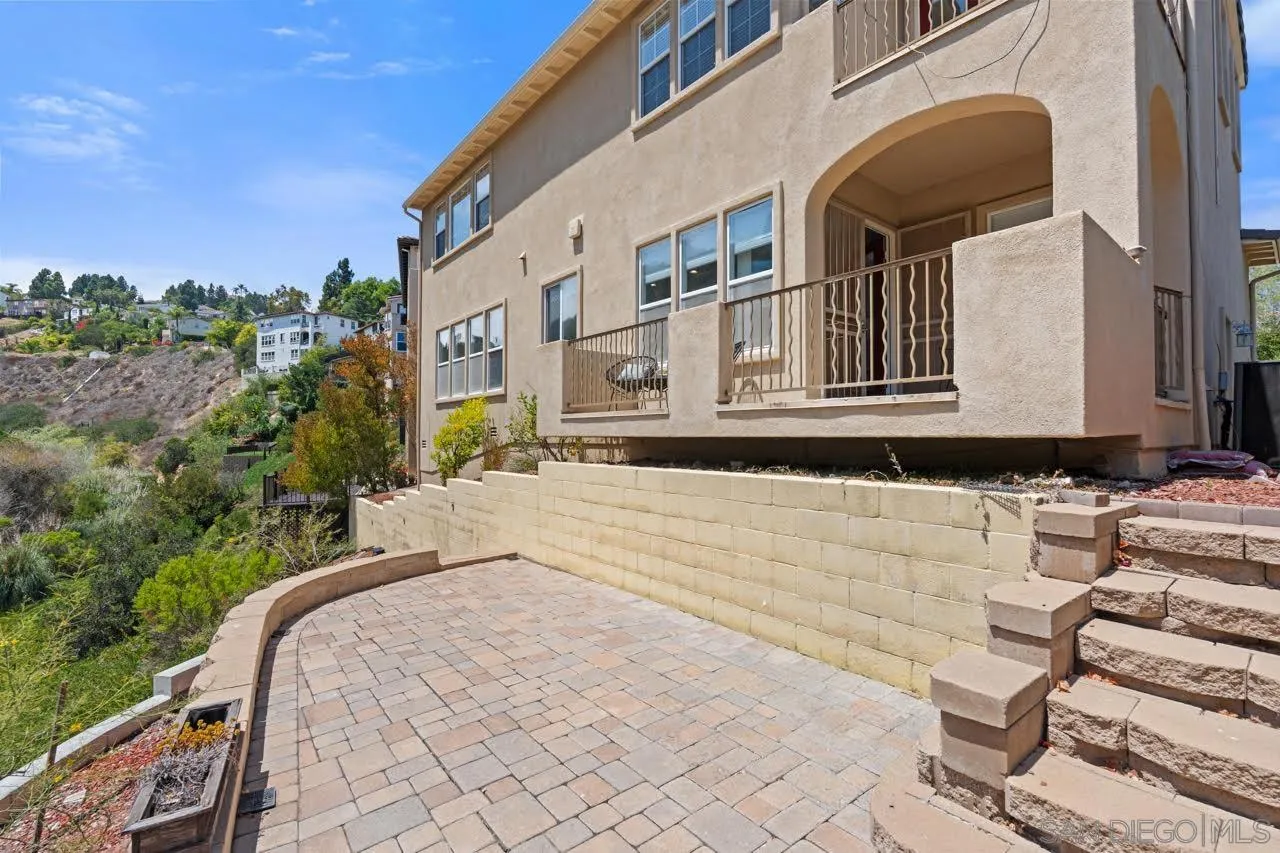 2785 Ridgegate Row
