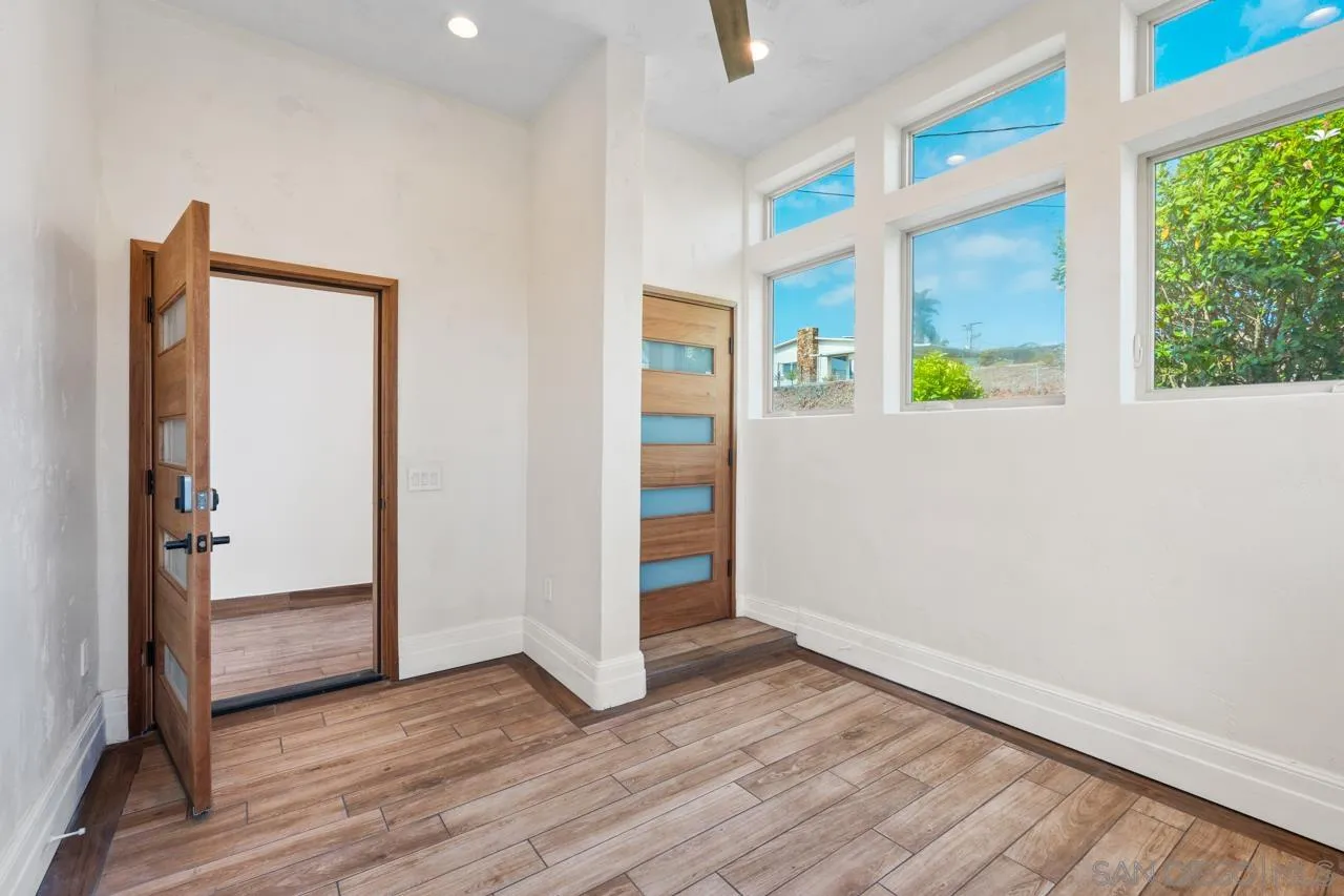 2402 Alto Cerro Circle