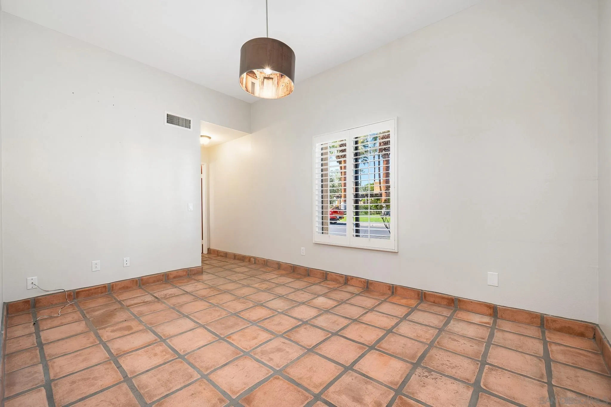 4837 S Winners Circle Unit A