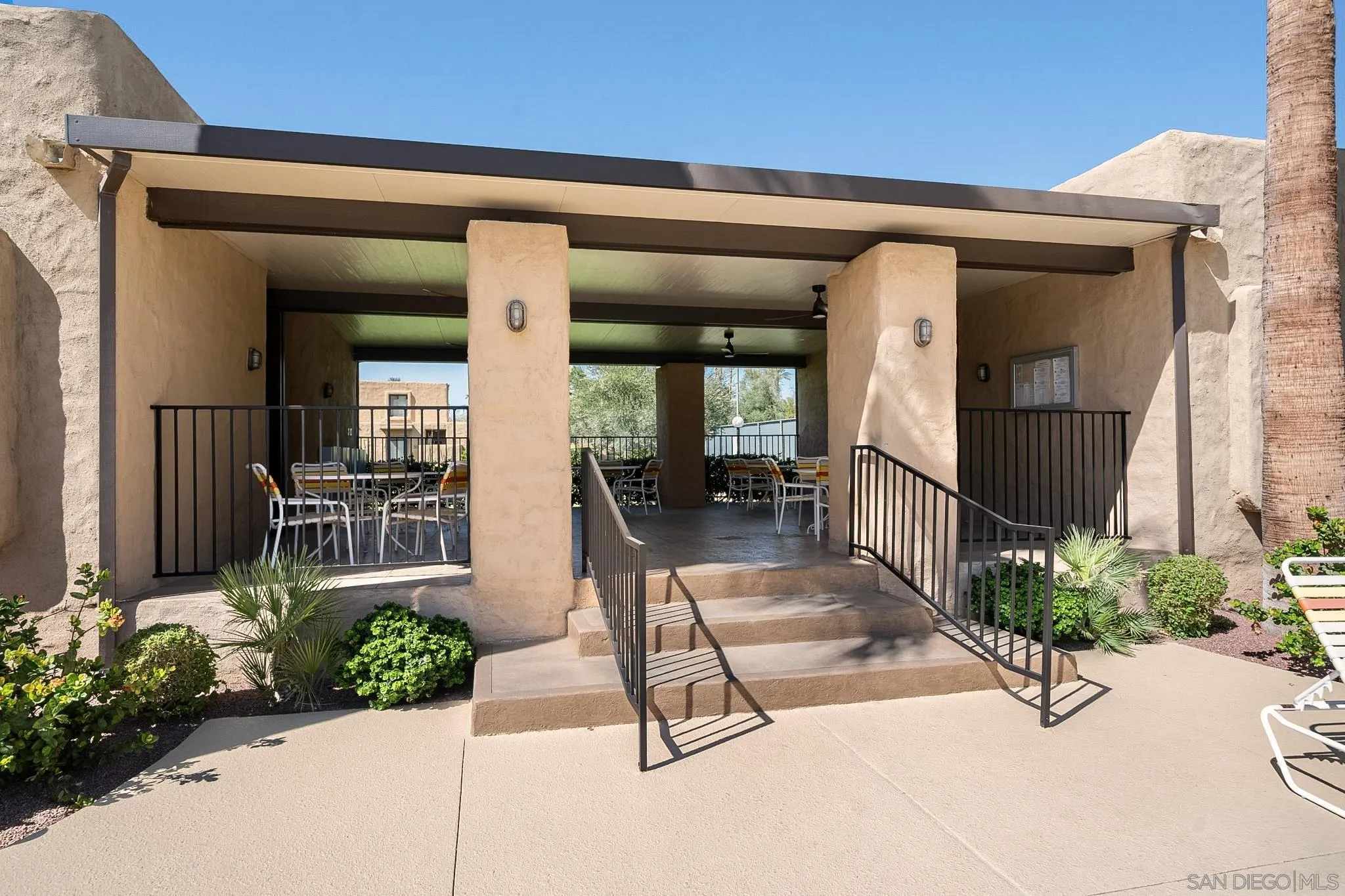 4837 S Winners Circle Unit A