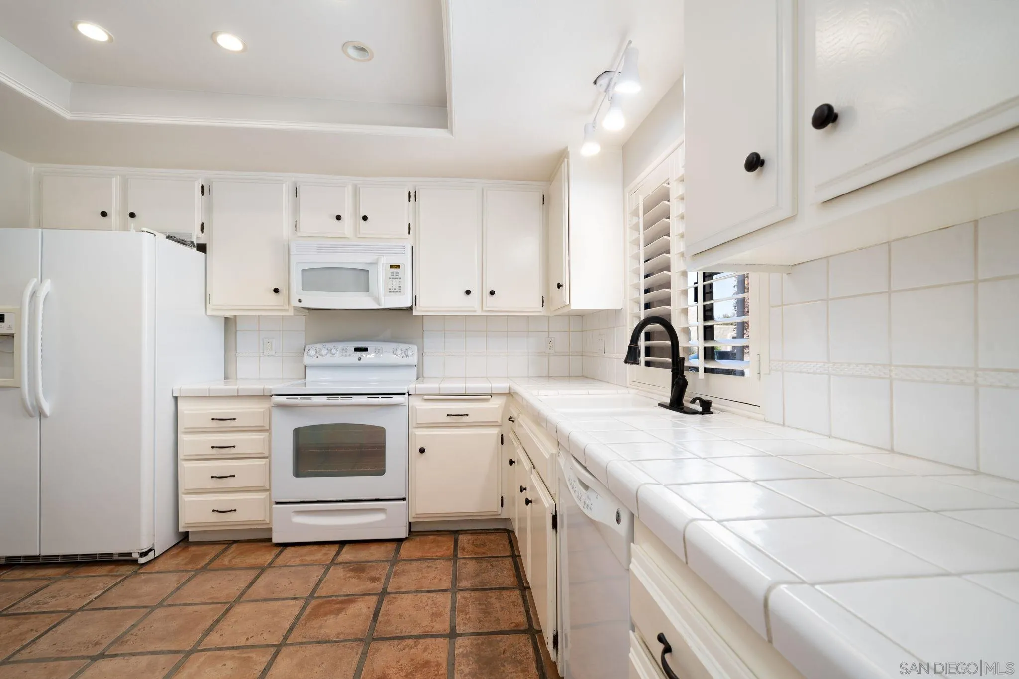 4837 S Winners Circle Unit A