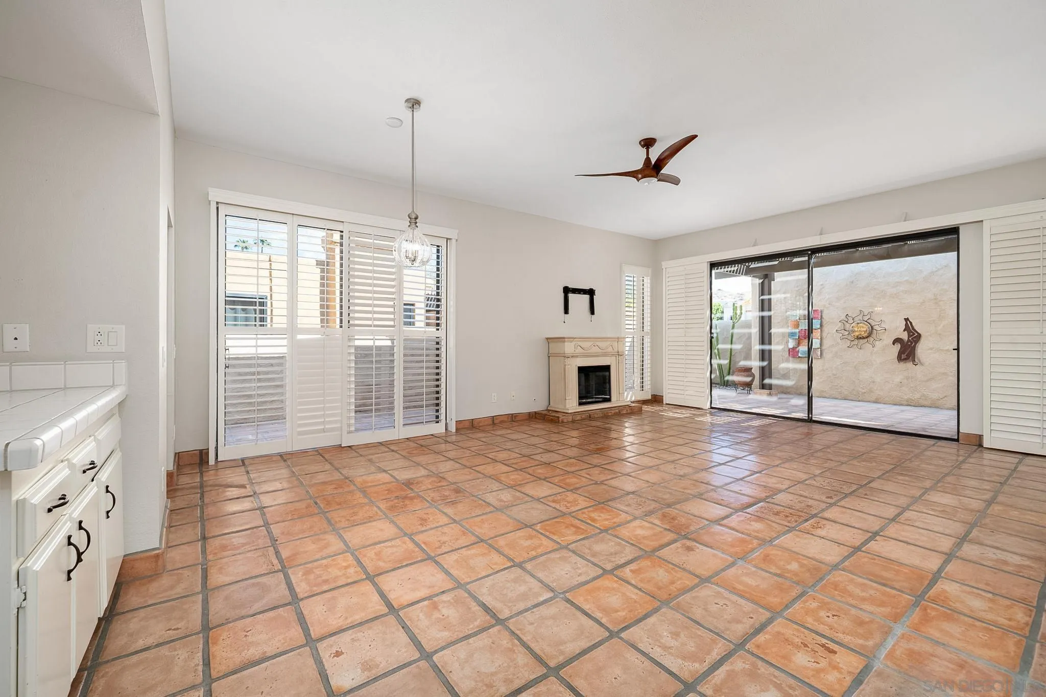 4837 S Winners Circle Unit A