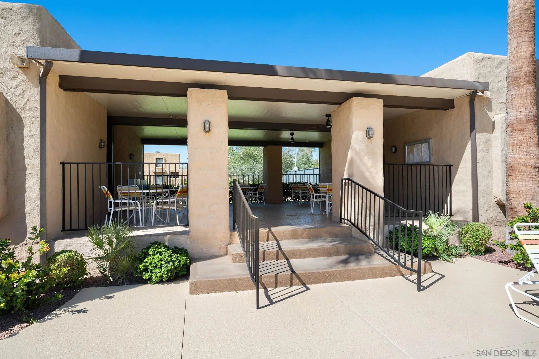 4837 S Winners Circle Unit A