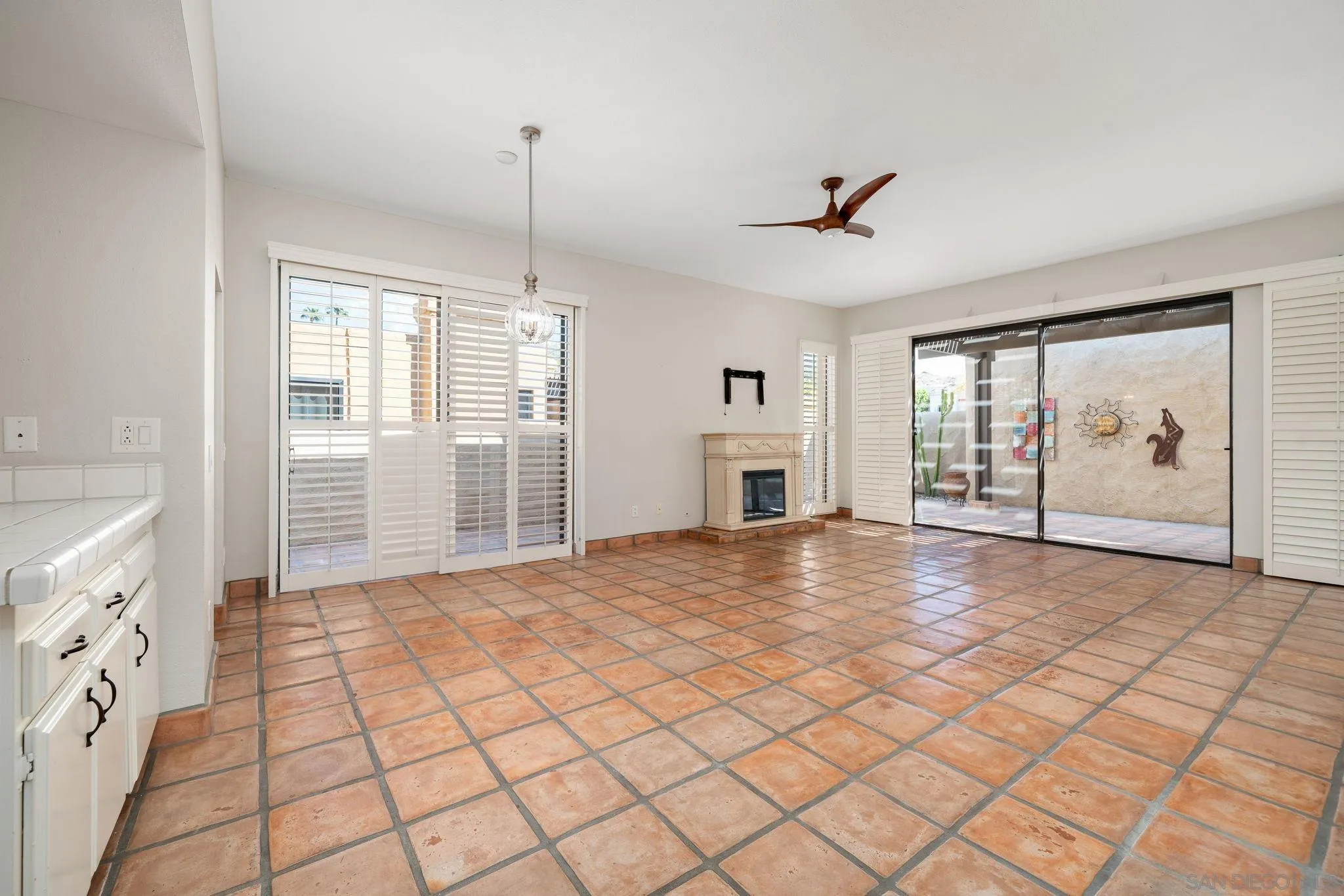 4837 S Winners Circle Unit A