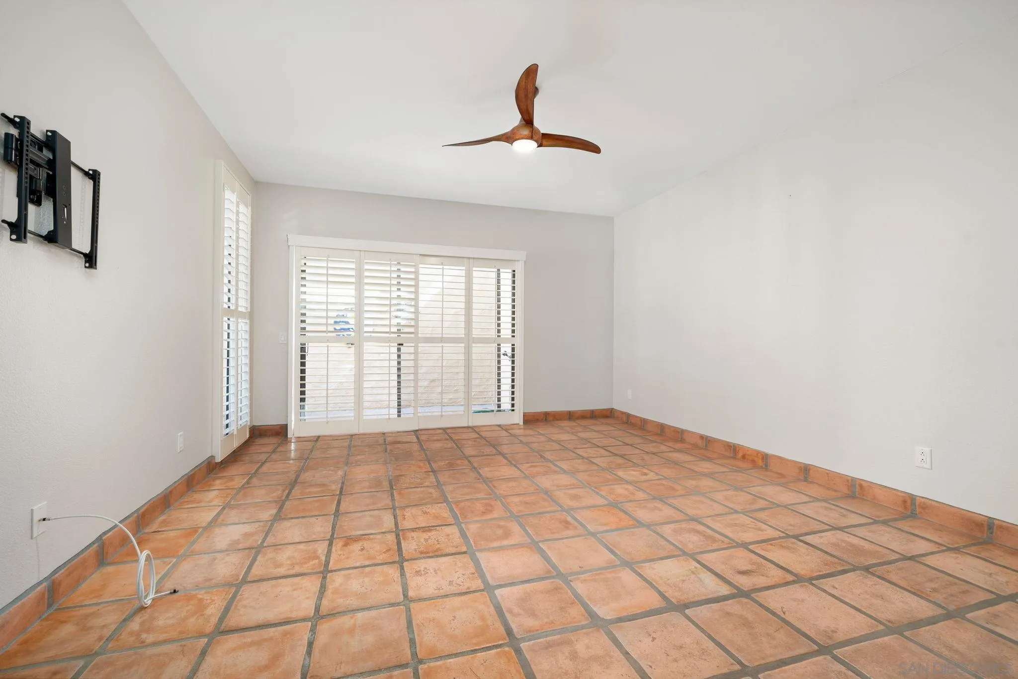 4837 S Winners Circle Unit A