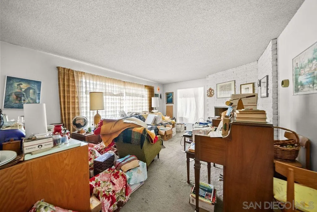 5987 Sagebrush Rd.