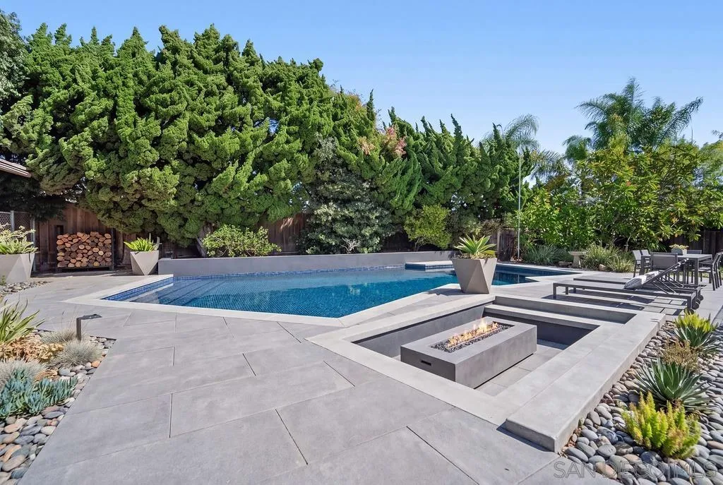 5987 Sagebrush Rd.