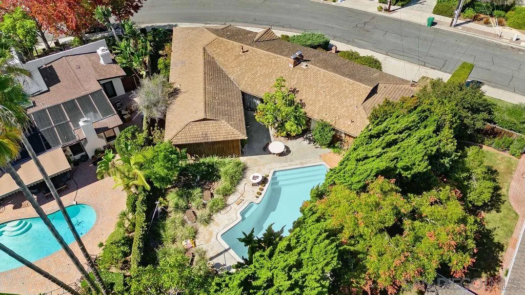 5987 Sagebrush Rd.