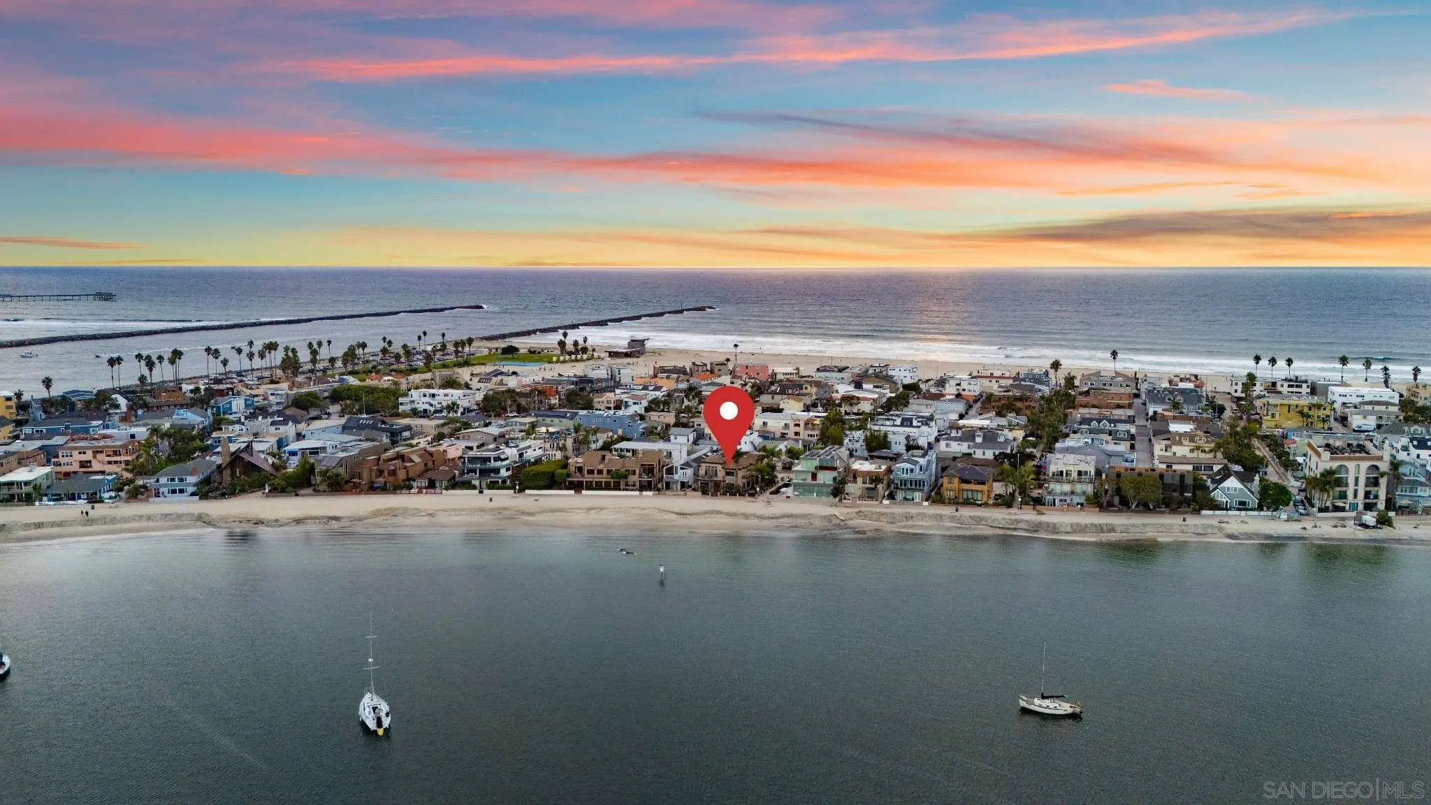 2741 Bayside Walk