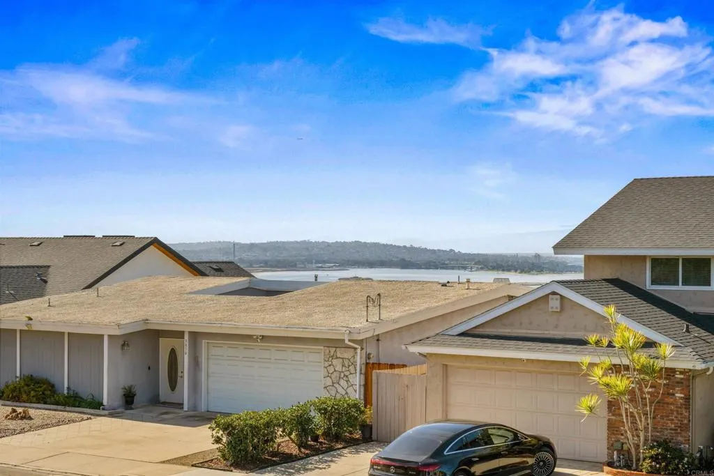 3865 Cadden Way