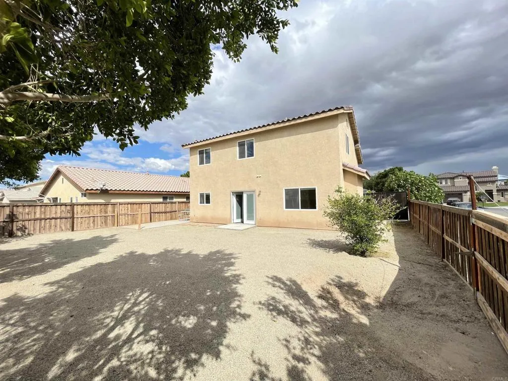 2303 Montecito Avenue