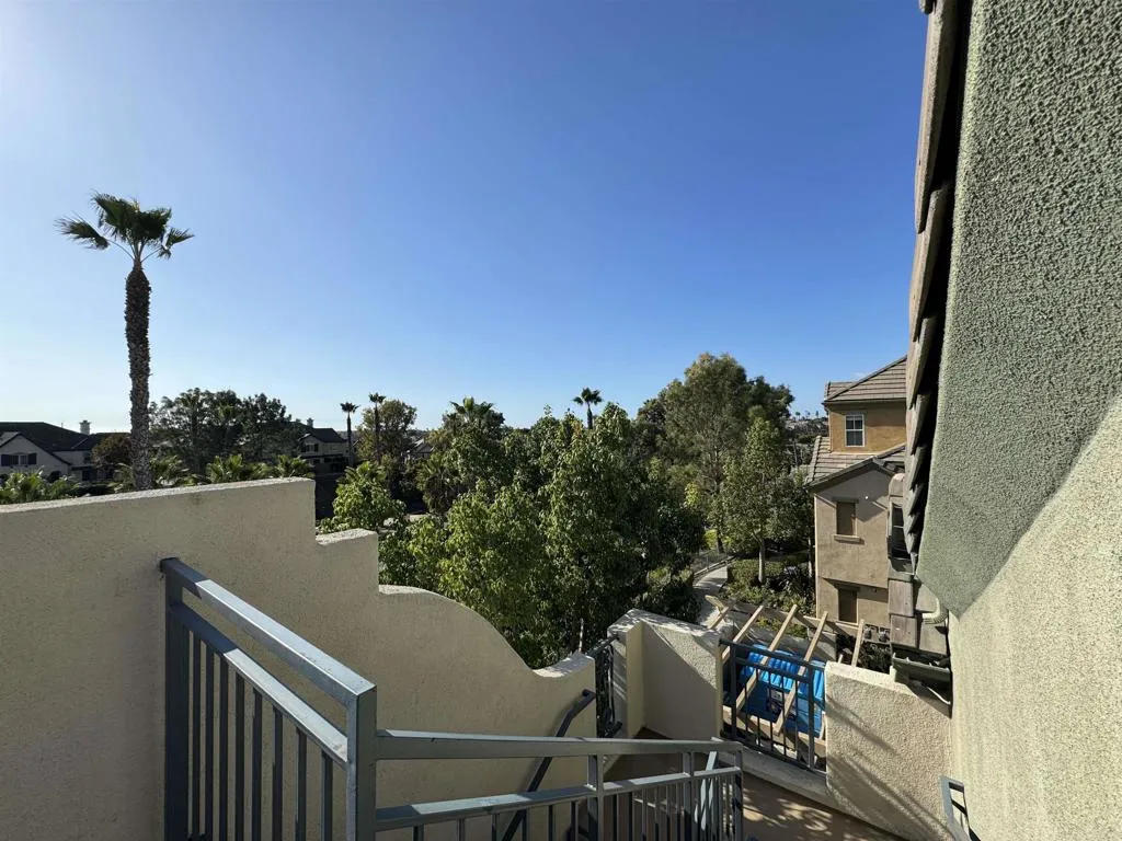 1388 Challis Pl # 232