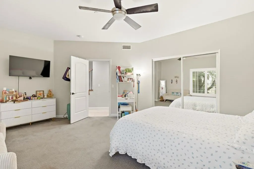 14040 Iris Lane