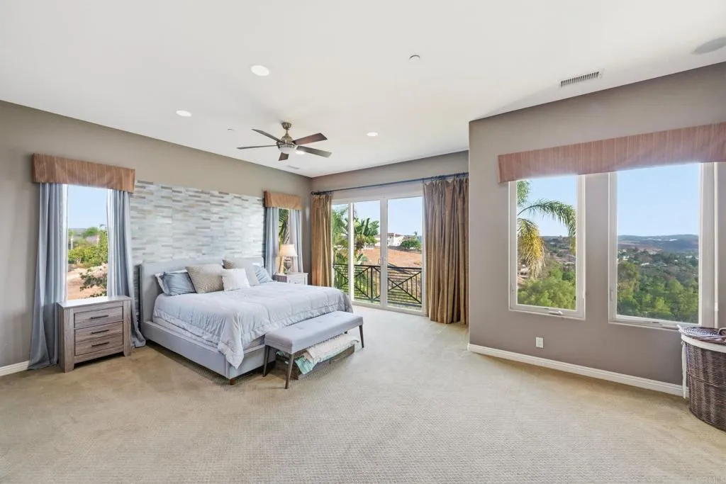 14040 Iris Lane