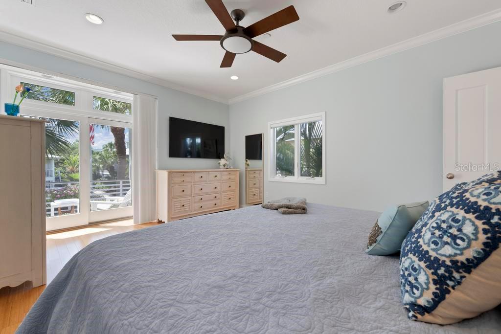311 FIREHOUSE CT
