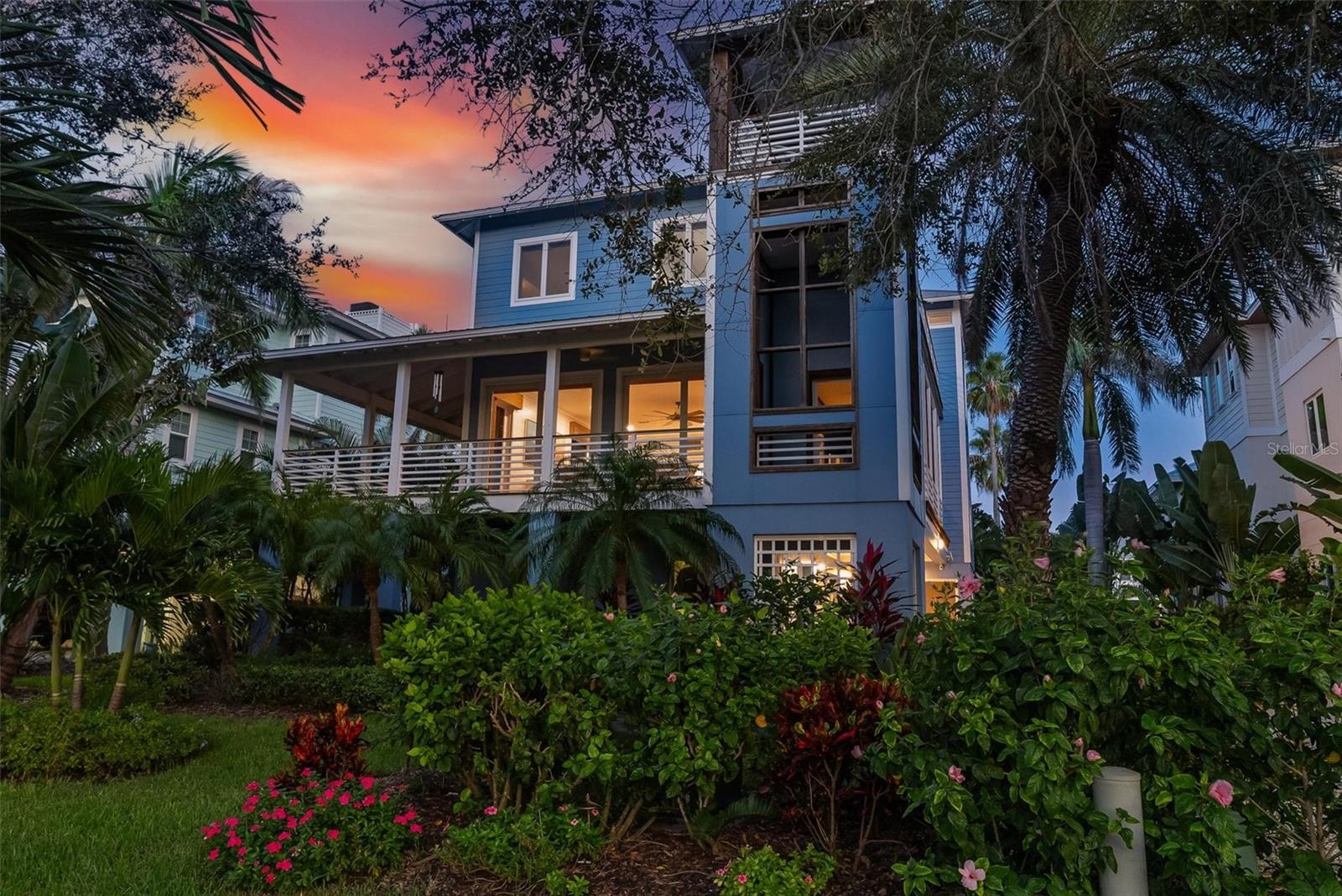 311 FIREHOUSE CT