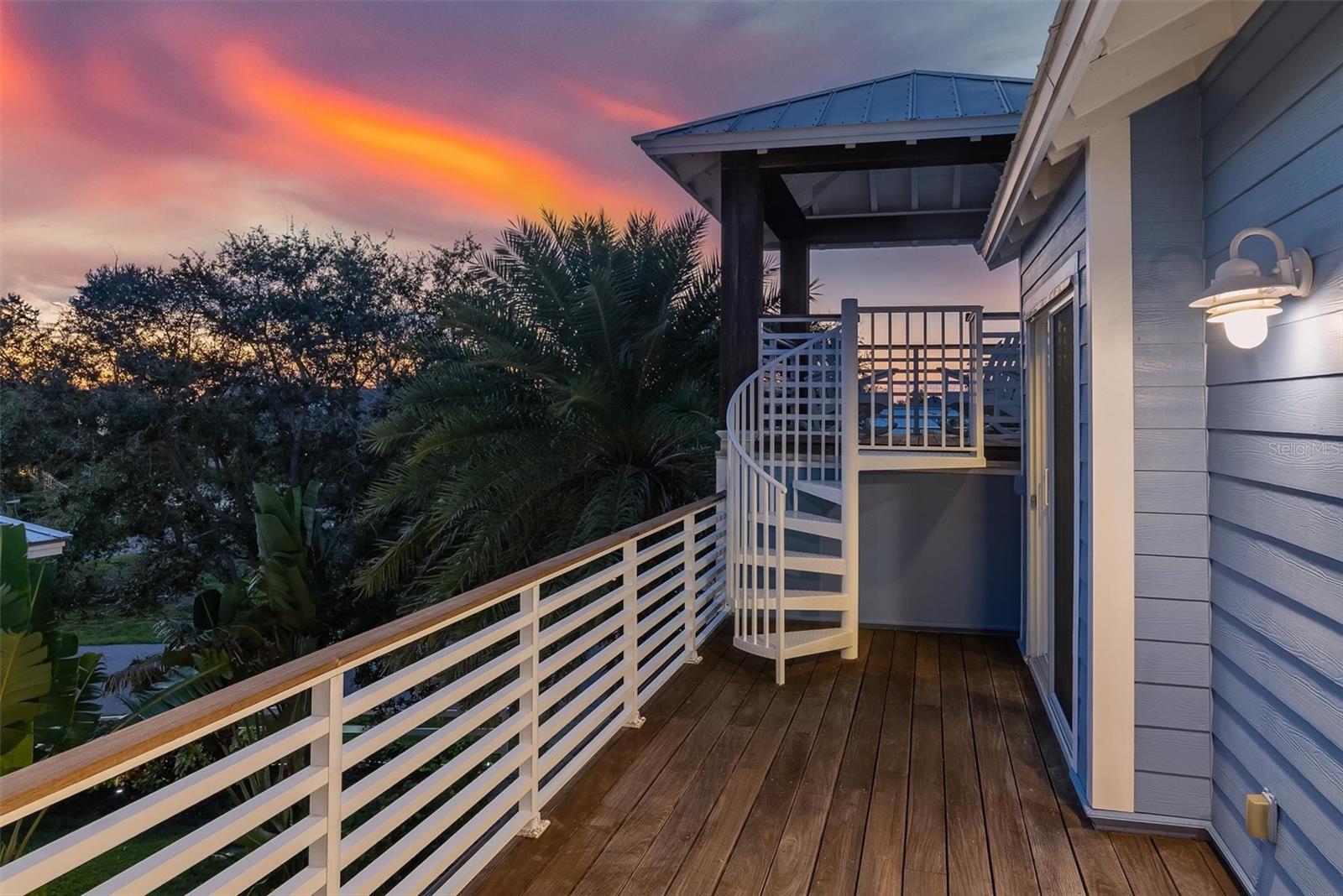 311 FIREHOUSE CT