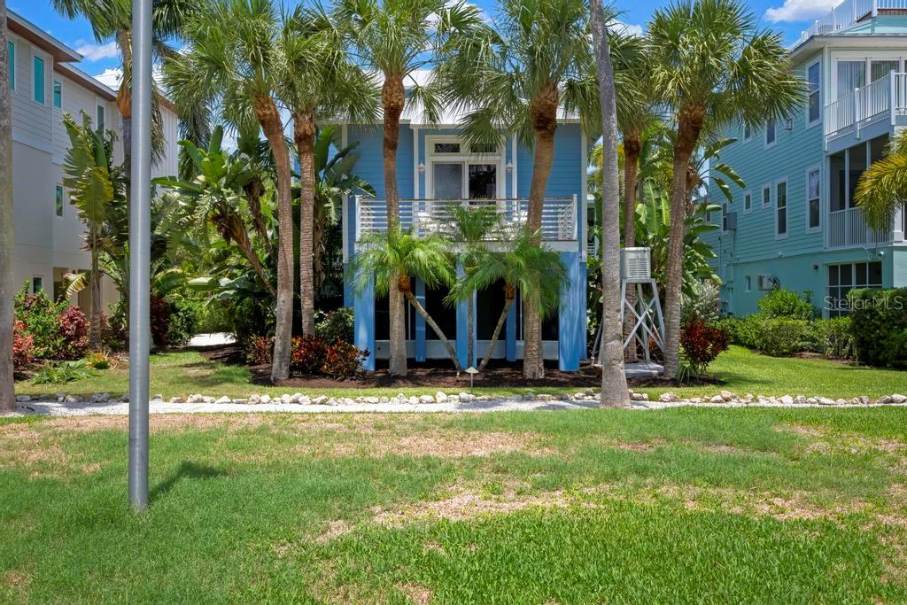 311 FIREHOUSE CT
