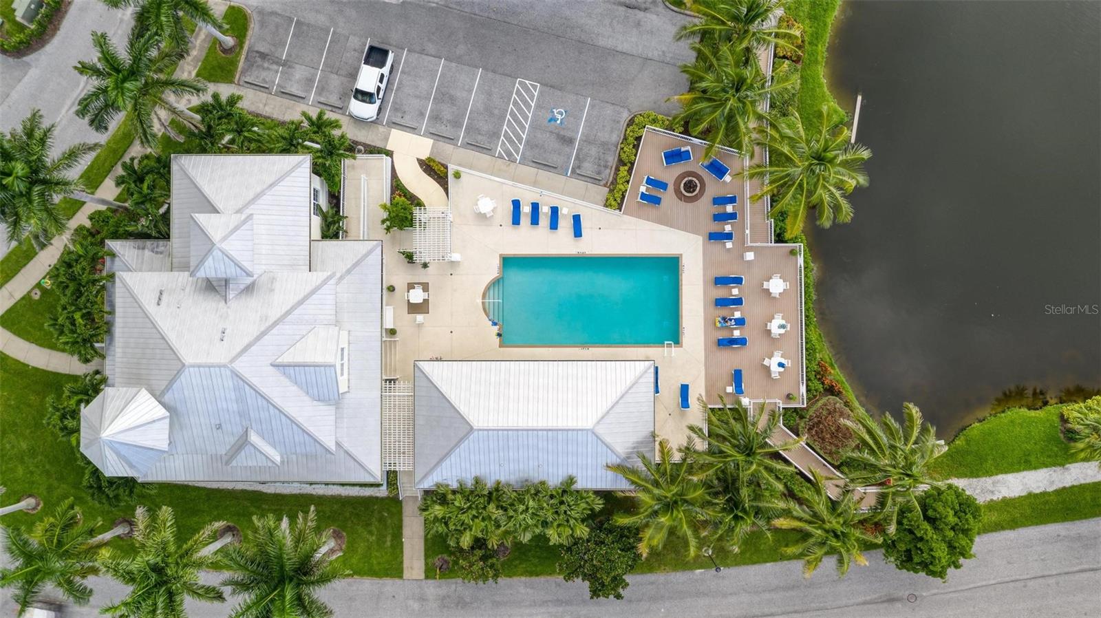 7730 34TH AVE W #103