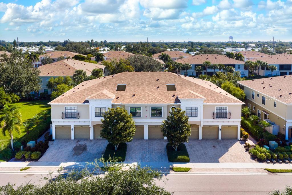 4208 OVERTURE CIR #502