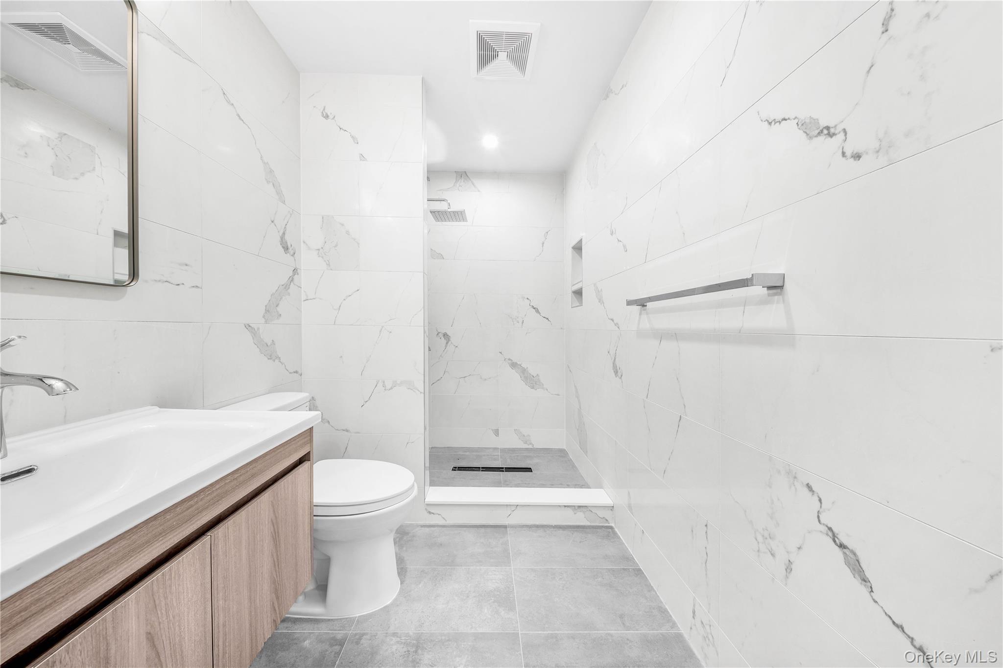 30-24 32nd Street Unit: 4A