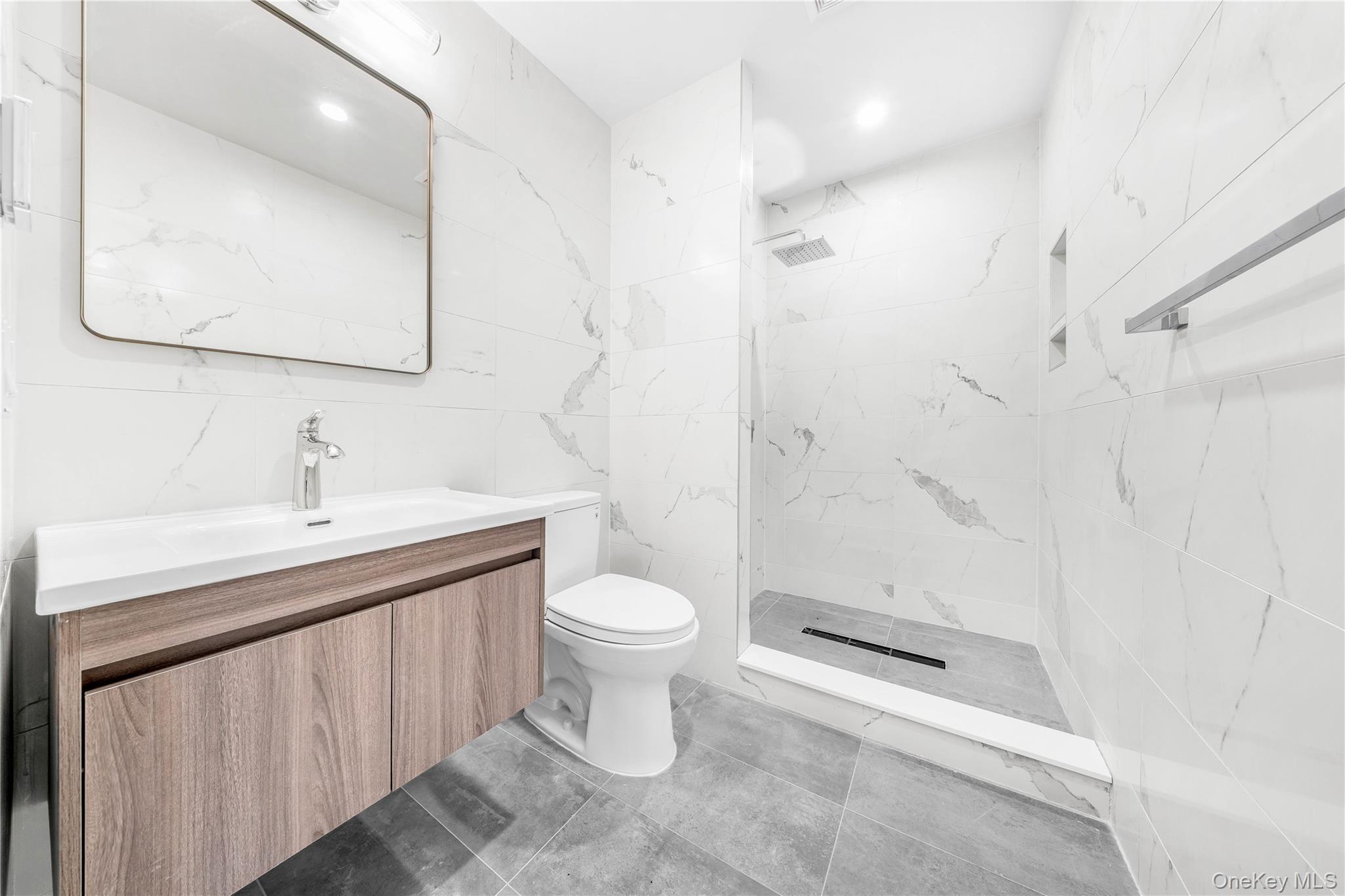 30-24 32nd Street Unit: 4A