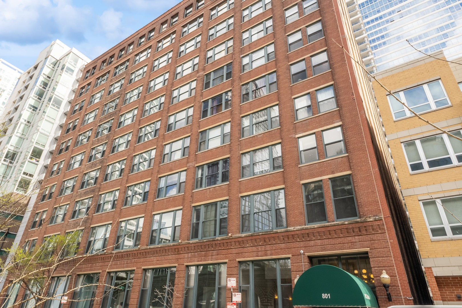 801 S Wells Street Unit: 507