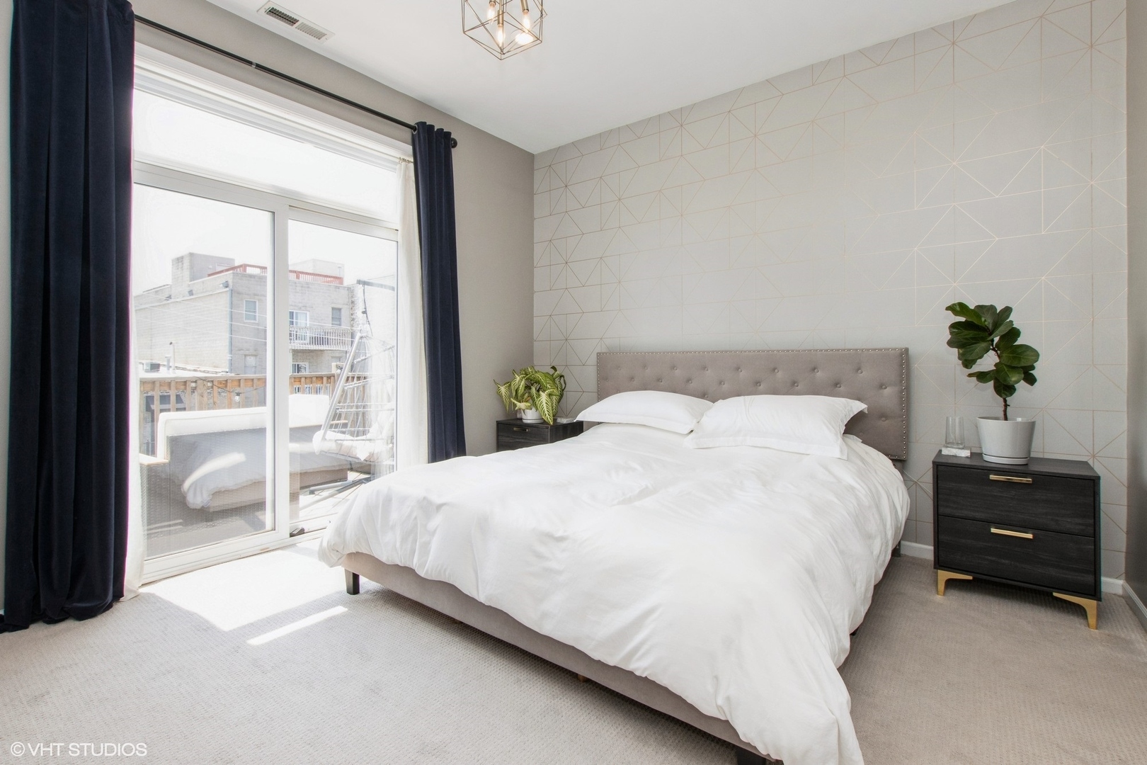1525 W Montana Street Unit: 3