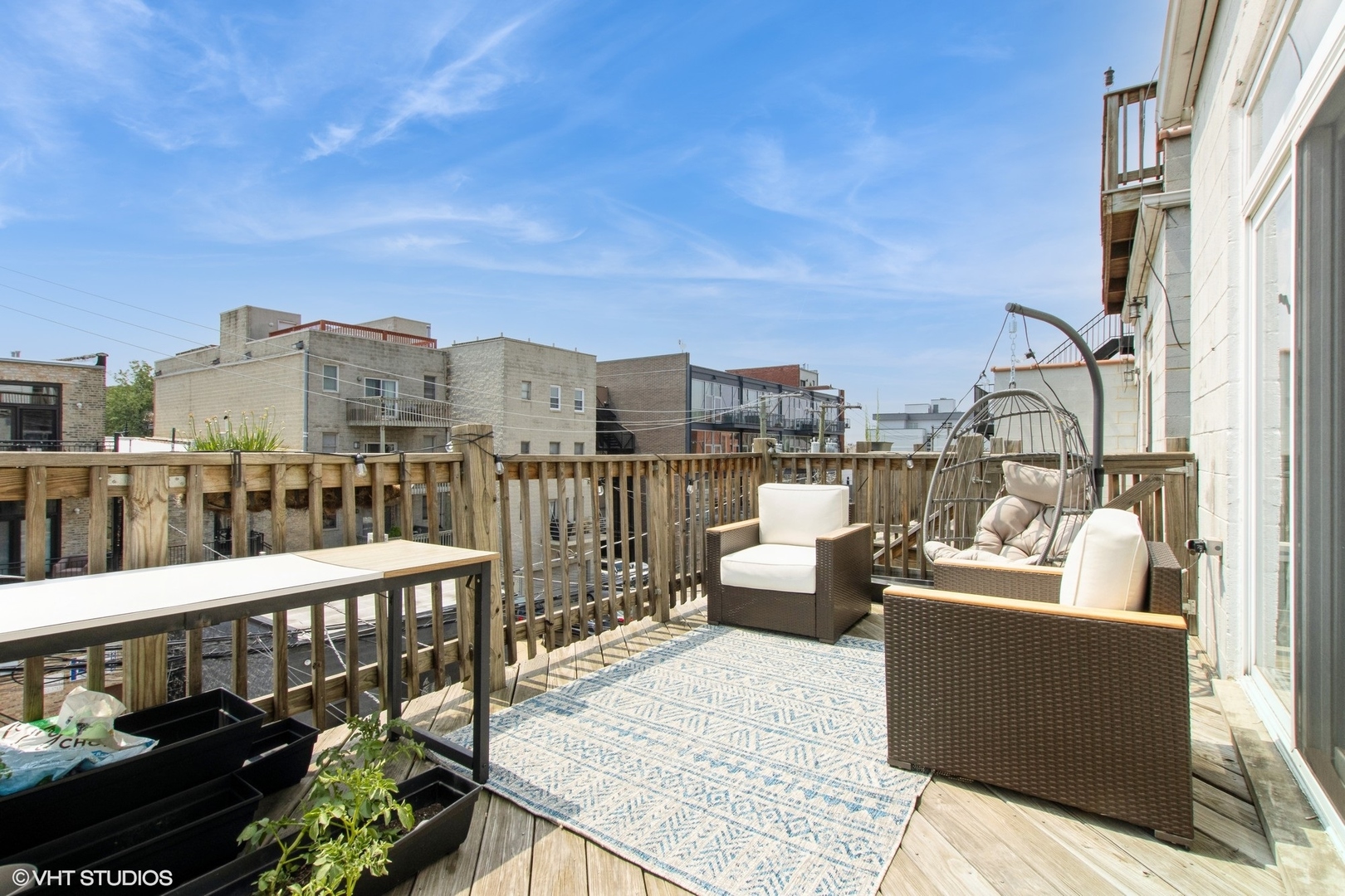 1525 W Montana Street Unit: 3