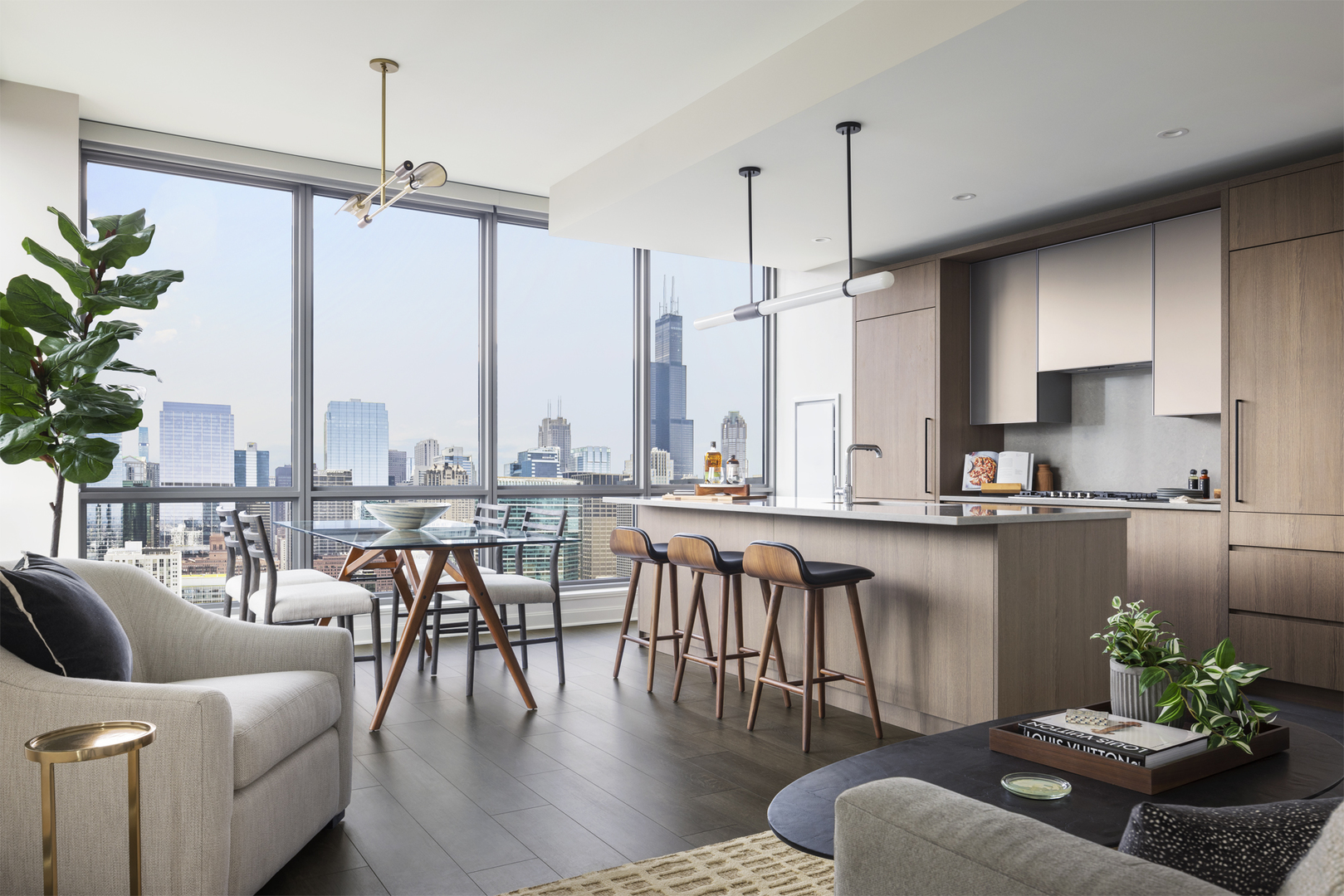 164 N Peoria Street Unit: 2204