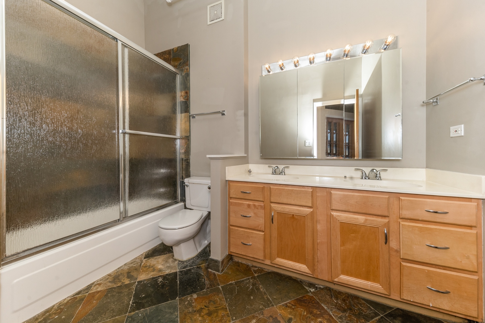 801 S Wells Street Unit: 507