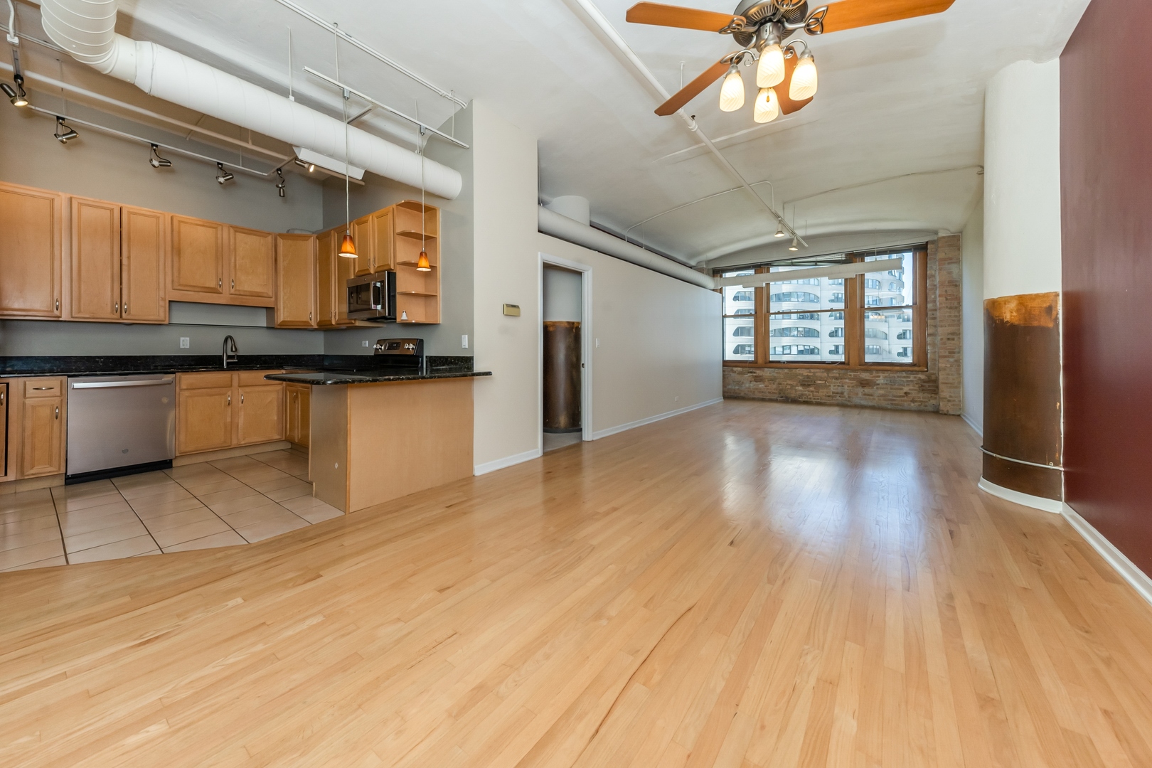 801 S Wells Street Unit: 507